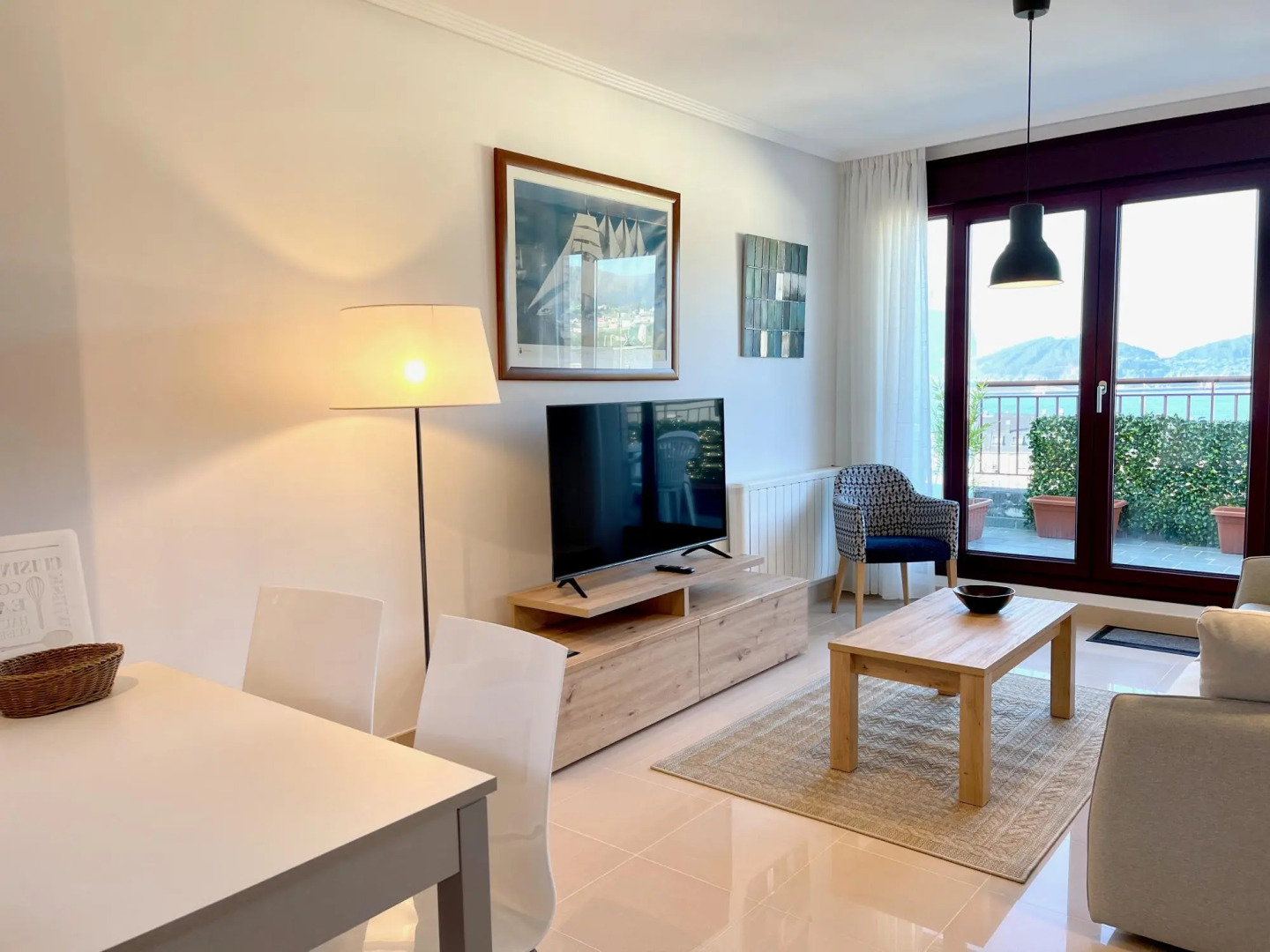 The Cliffs - The Look Seiramar