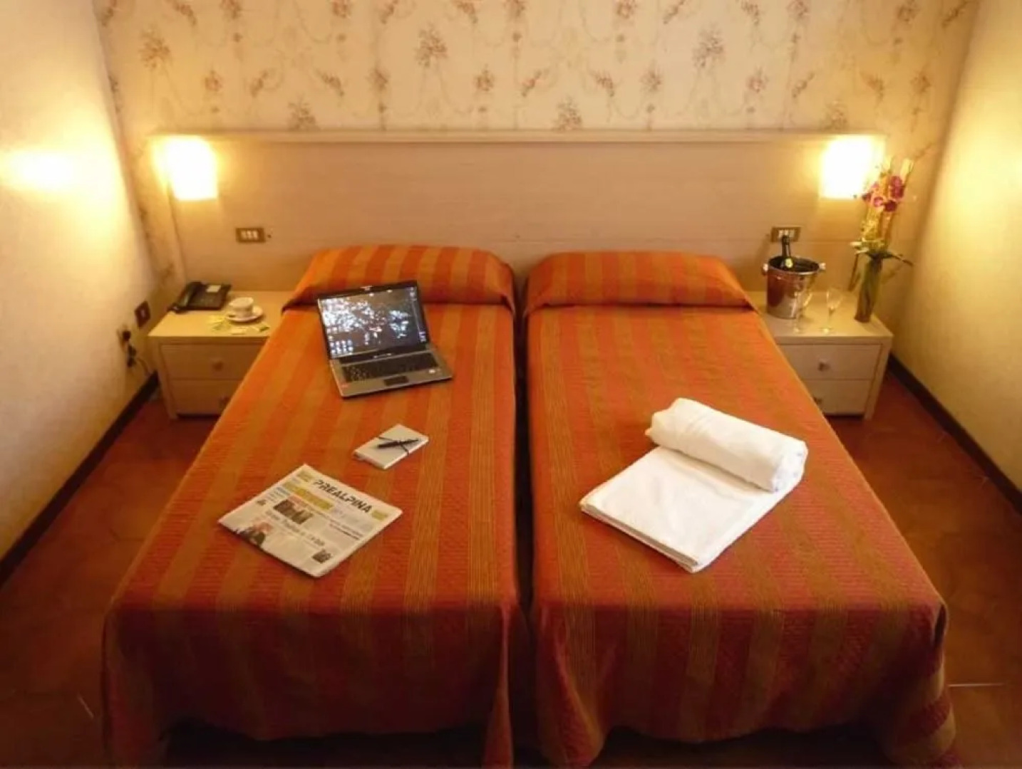 Hotel Montecarlo 3 Stelle