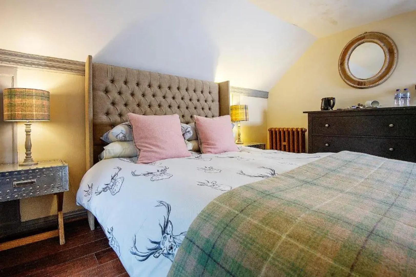 The Falls Of Dochart Inn