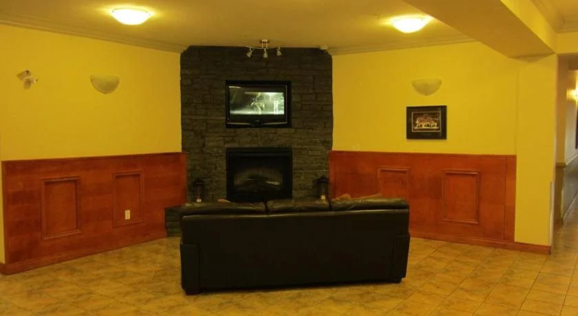 Trend Mountain Hotel & Conference Centre