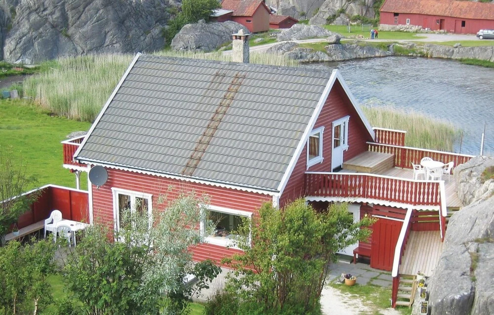 Nice Home in Sirevåg With 5 Bedrooms and Wifi