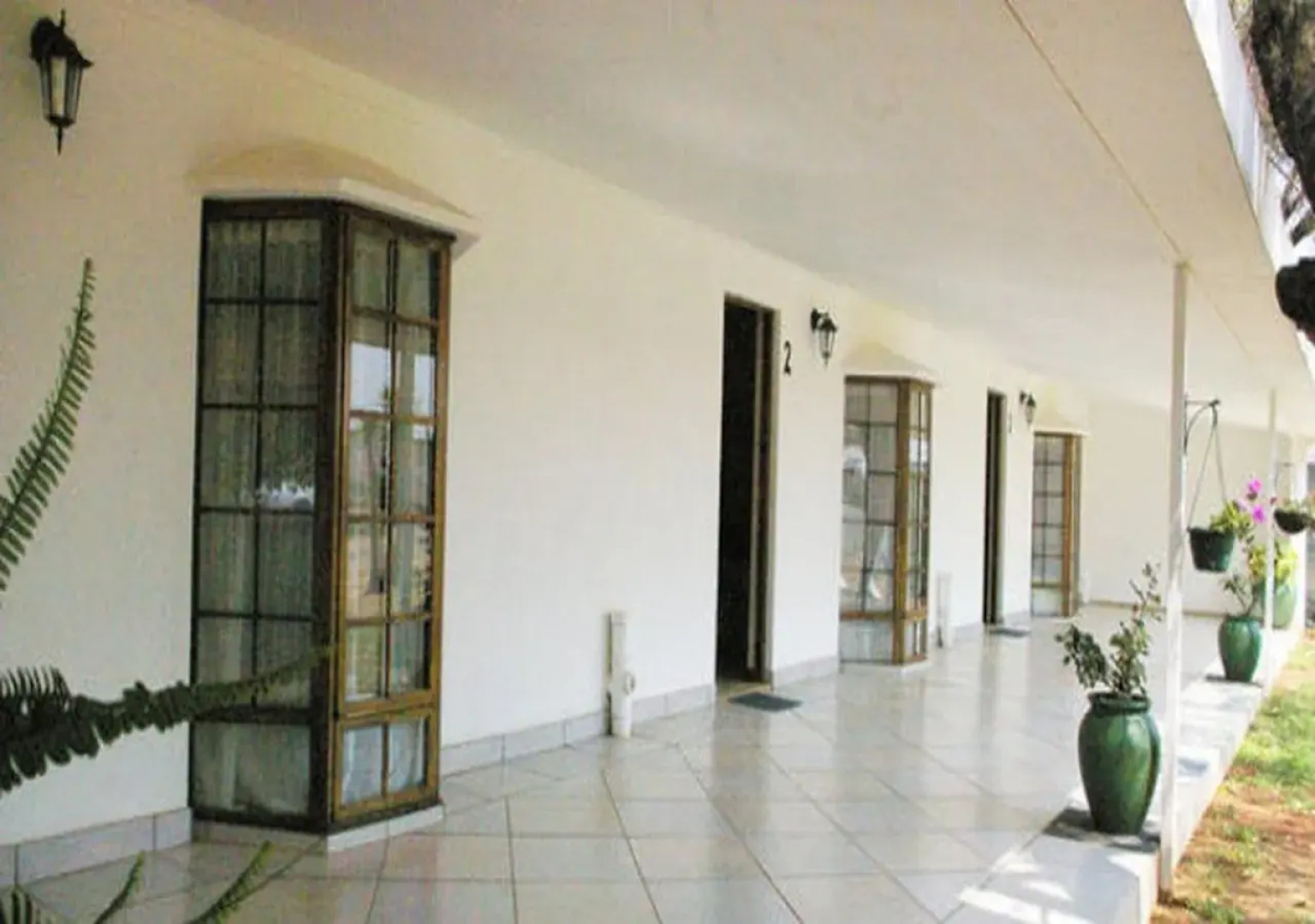 Black Swan Guest House