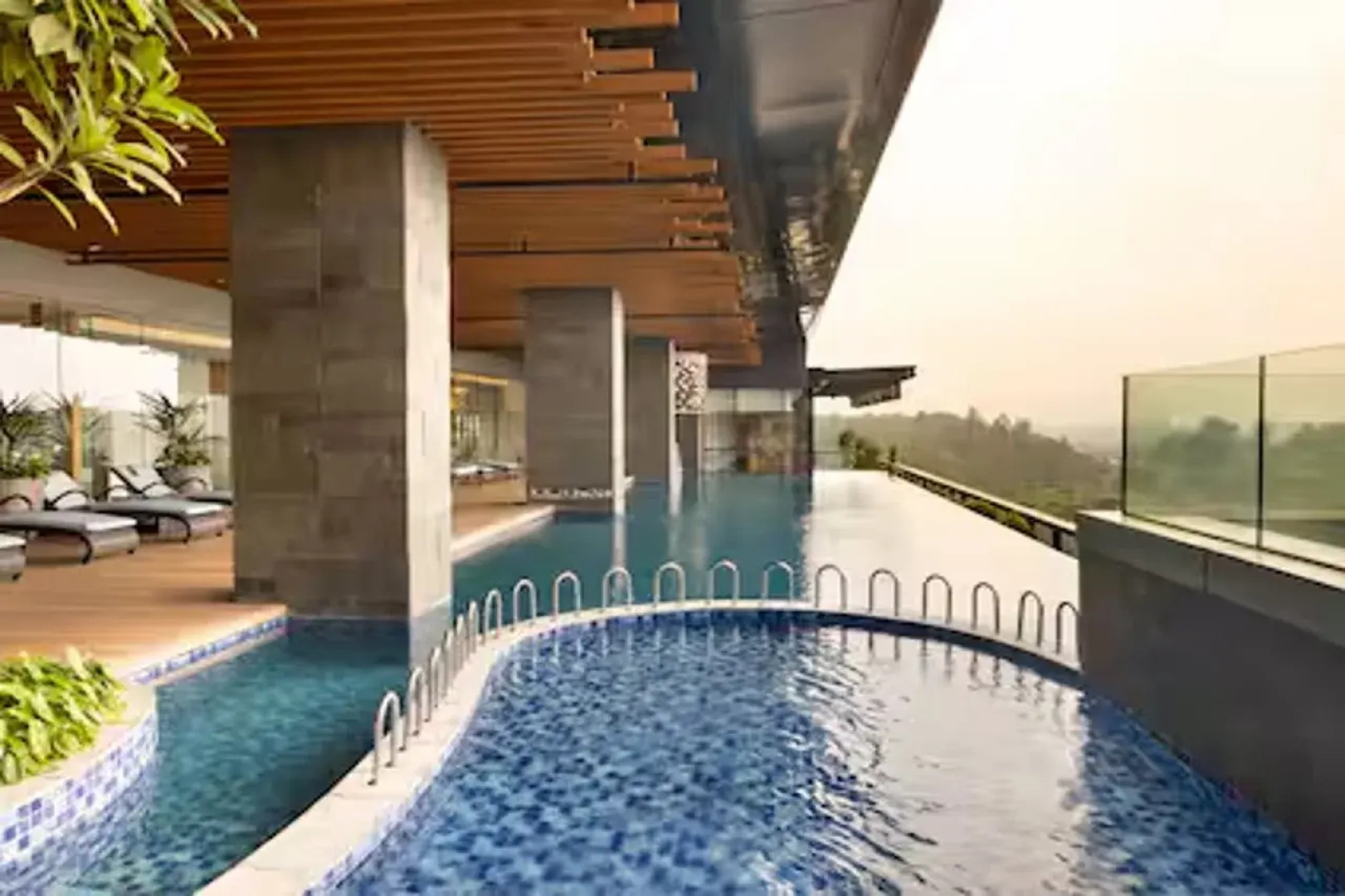 DoubleTree by Hilton Jakarta Bintaro Jaya