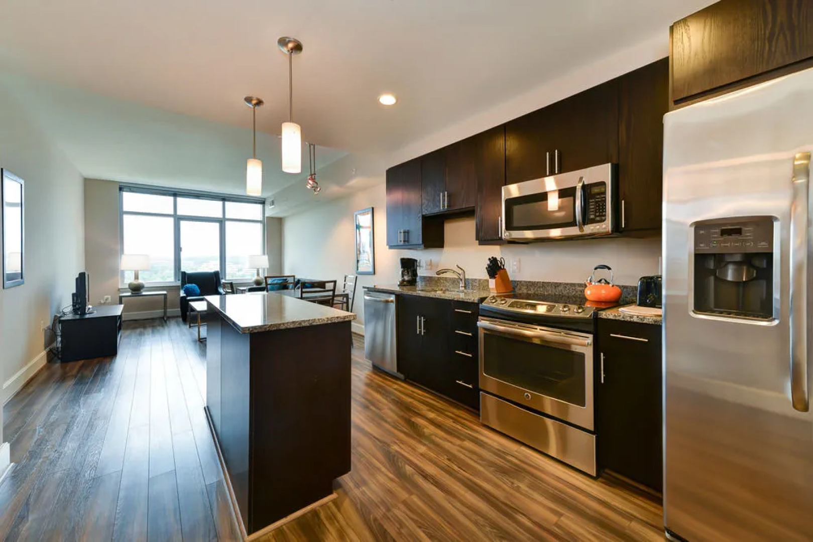 LRV Avant at Reston Town Center