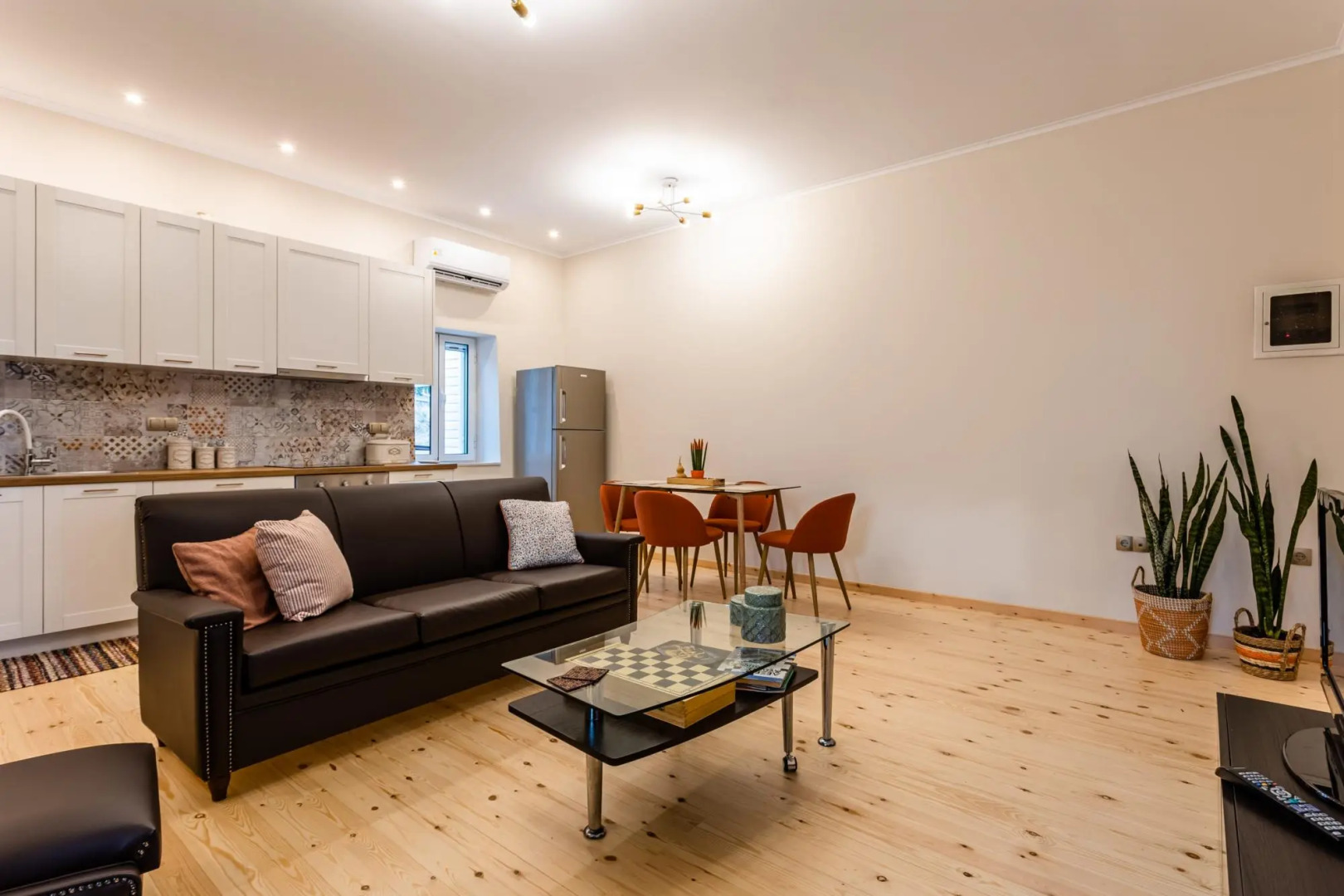 Valira Cozy Maisonette - Relaxing Vibes Getaway