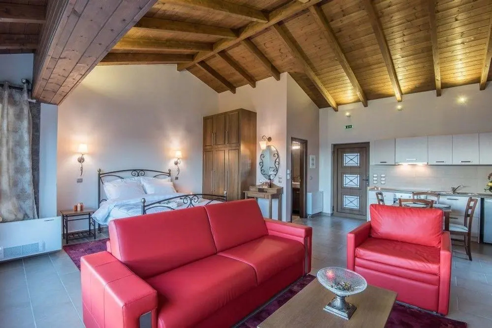 The View Village - Villas Suites & Spa