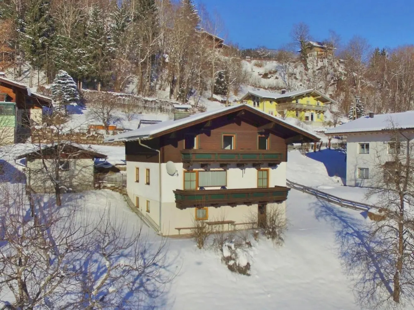 Hilltop Apartment In Taxenbach With Sauna