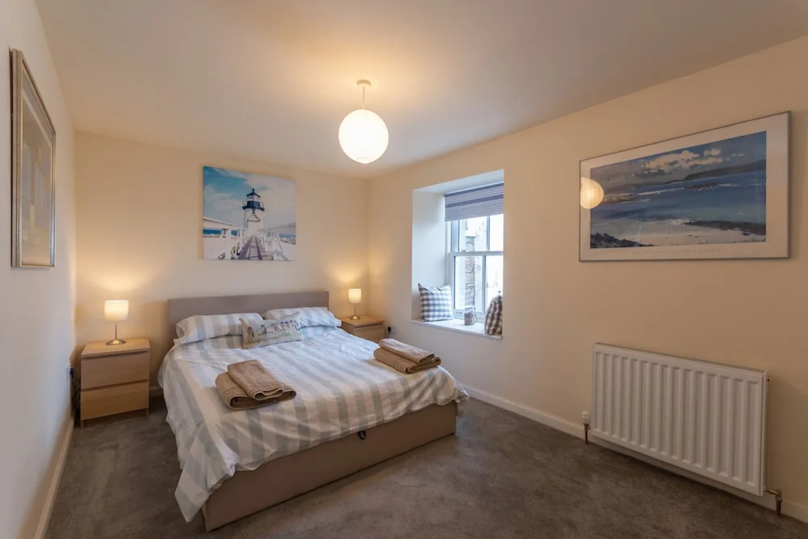 Cellardyke 3-bed Cottage, Sleeps 6 by Seafront