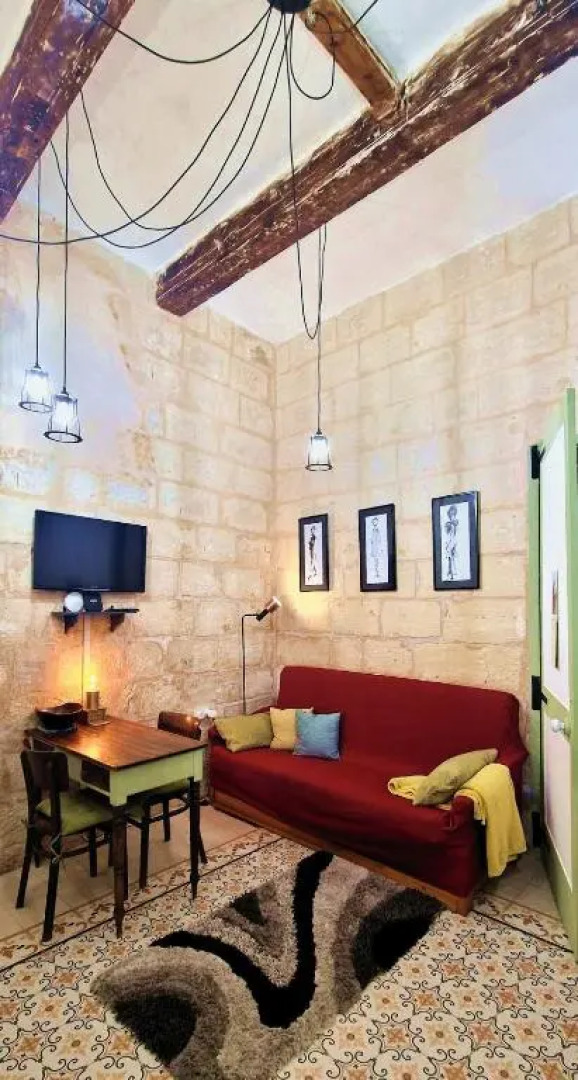 Myrtle Suite - Valletta ground floor apartment