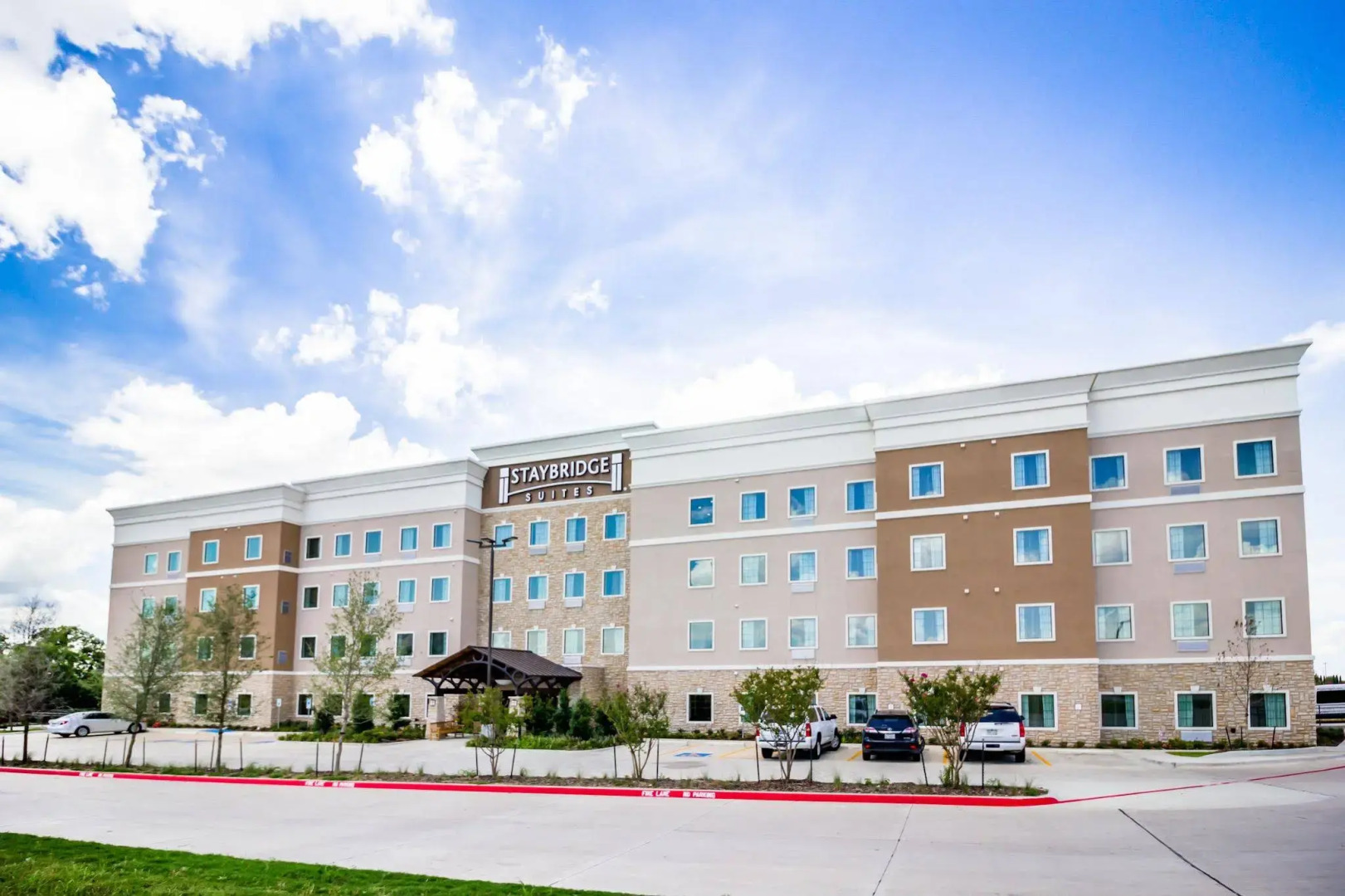 Staybridge Suites Plano - Legacy West Area by IHG
