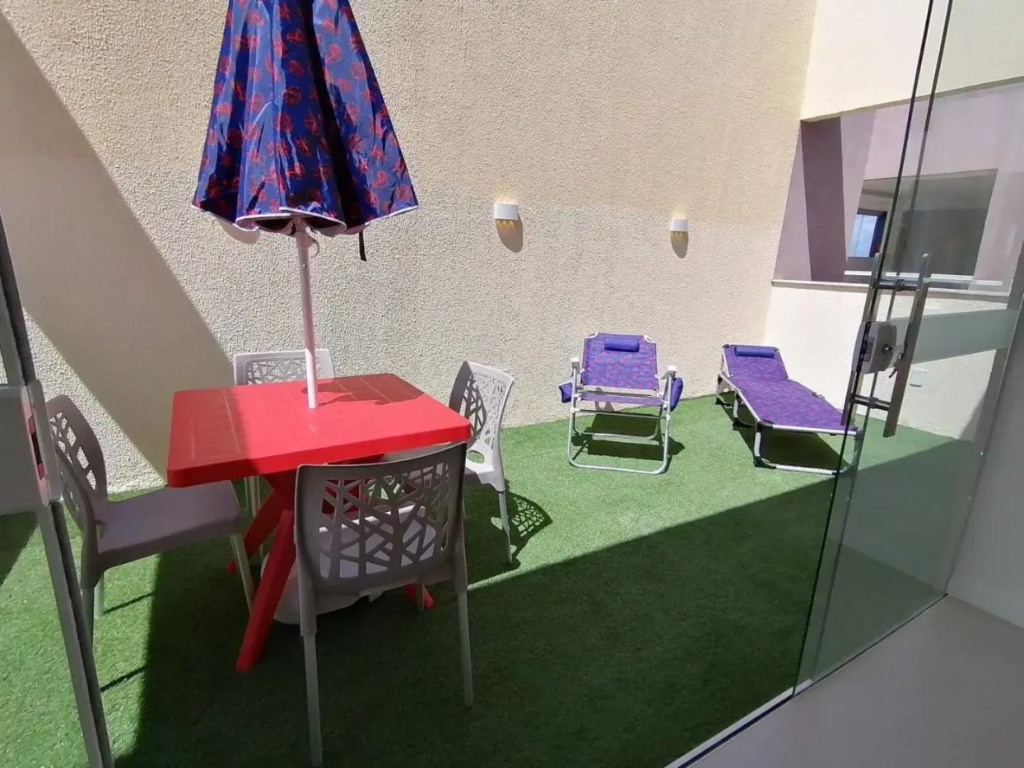 Triplex pé na areia com 3 suítes próximo Salvador