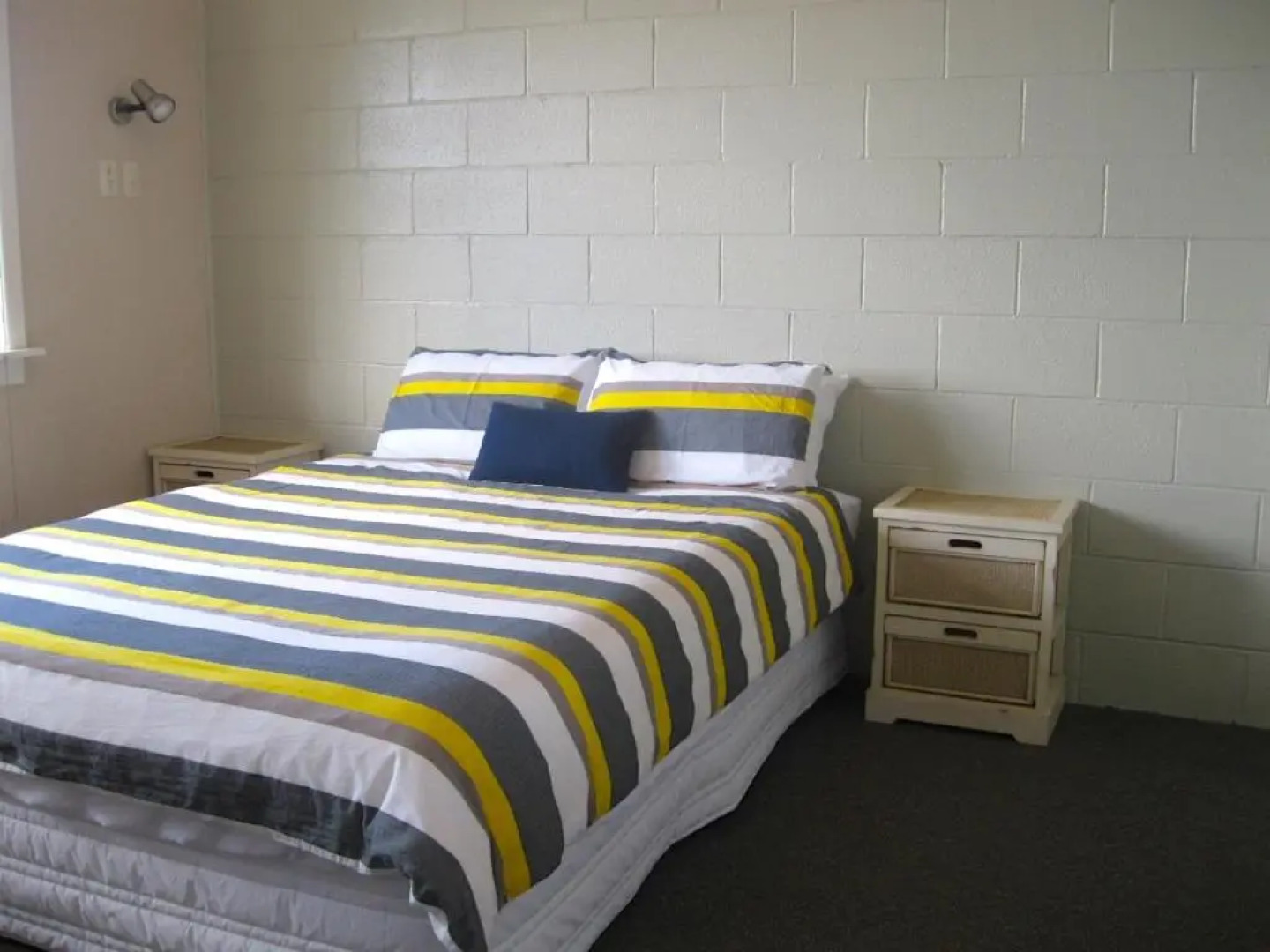 Flaxmill Bay Motel Unit 2 - Flaxmill Bay