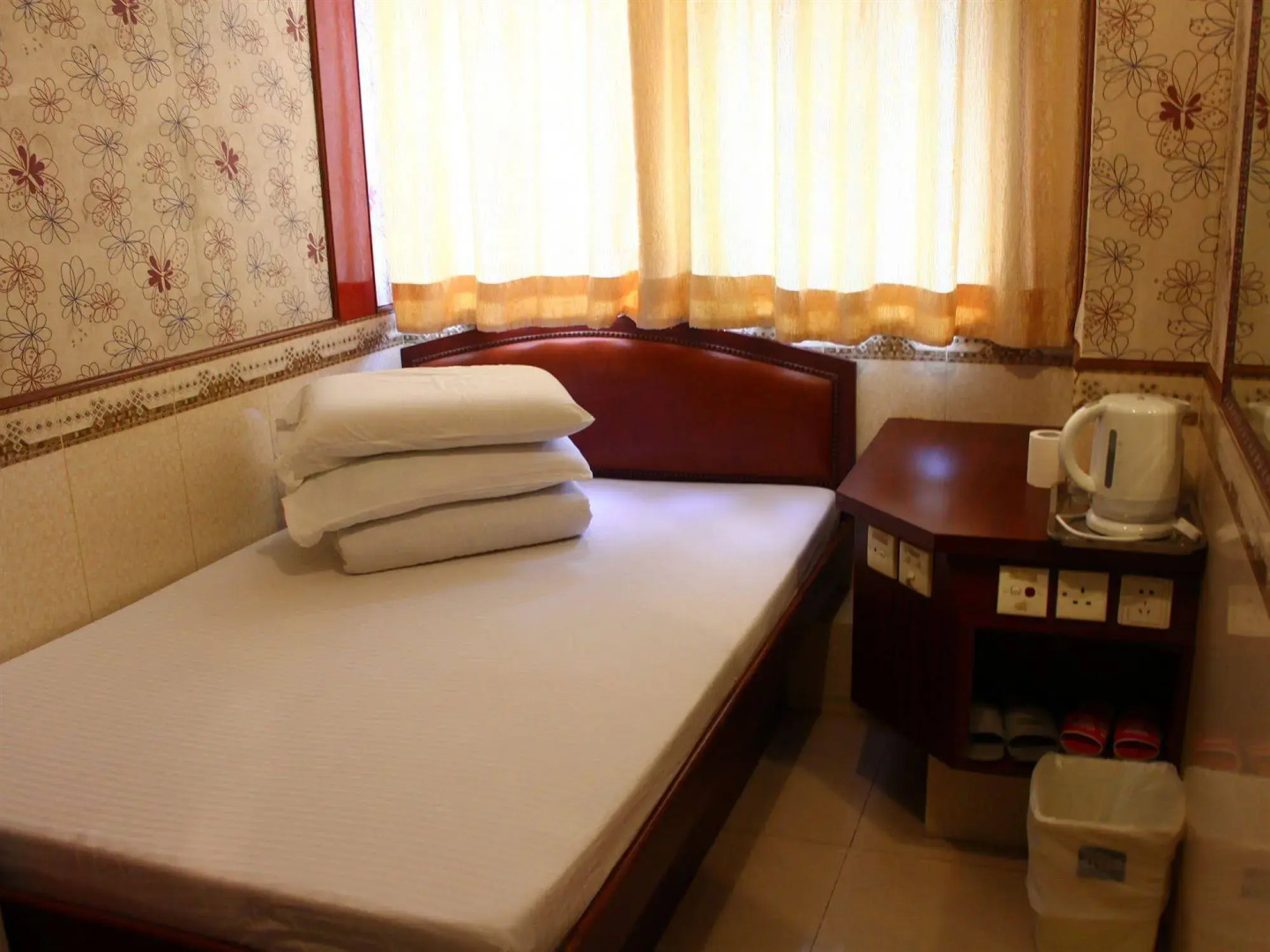 Yue Ka Hotel China HK