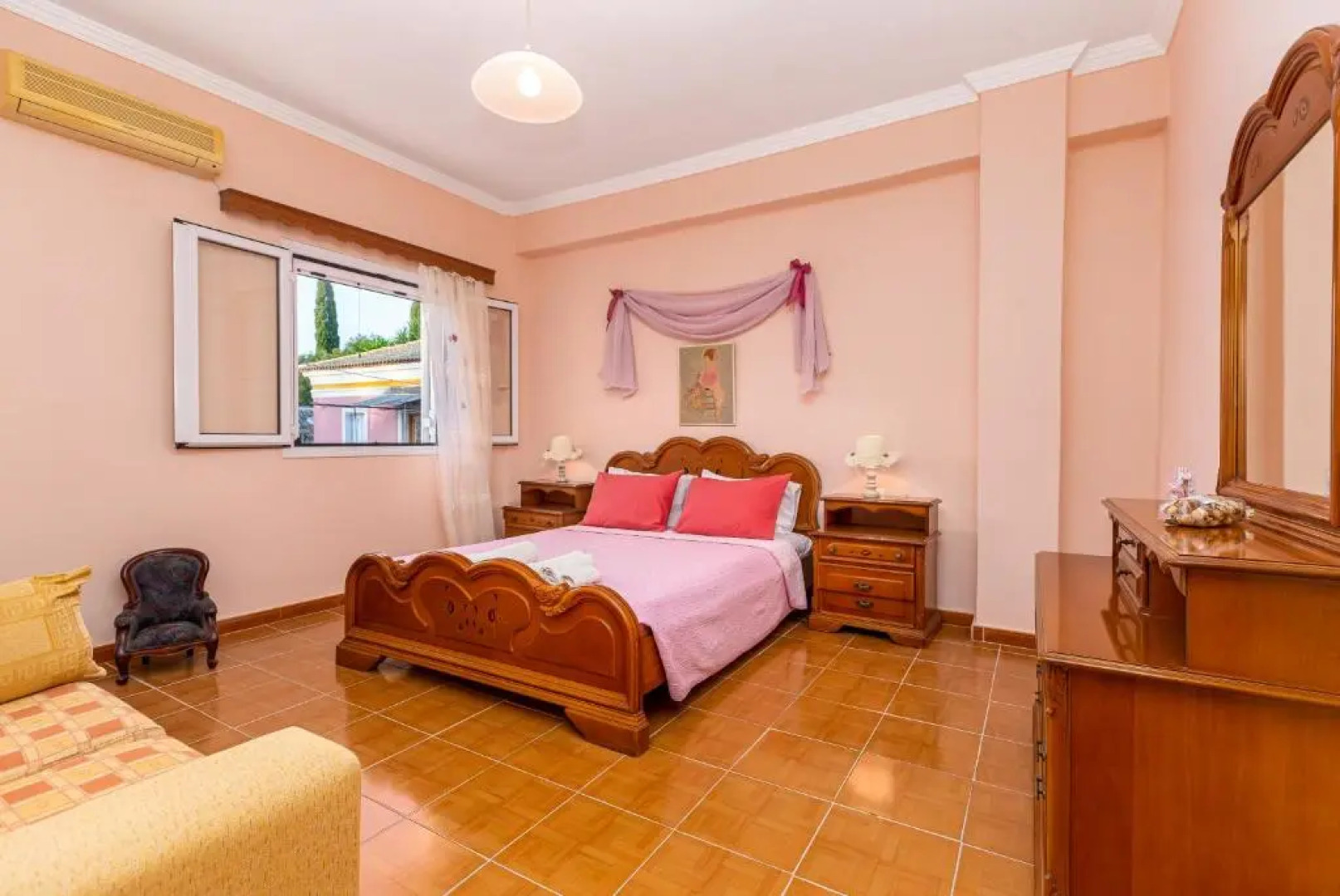 Dimitra House - Corfiot country side getaway