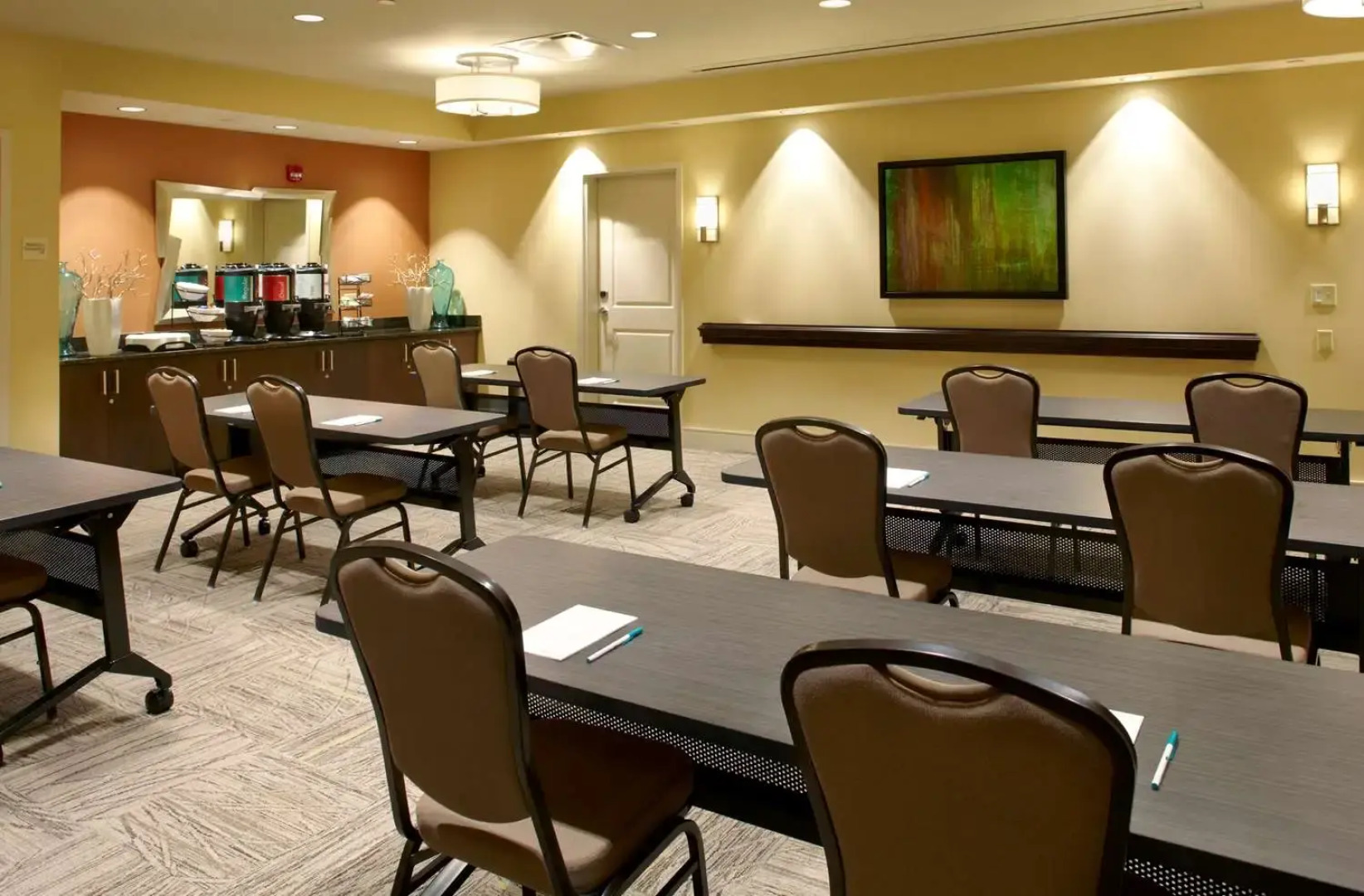 Homewood Suites By Hilton Pittsburgh Airport Robinson Mall Area Pa