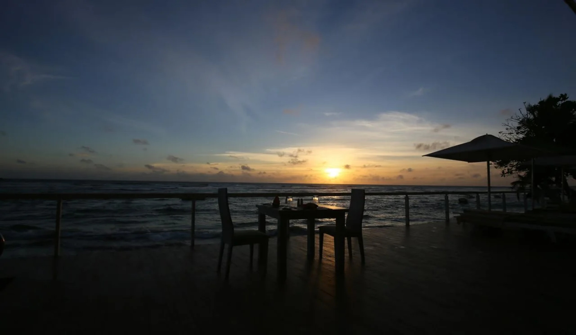 Coral Rock by Bansei