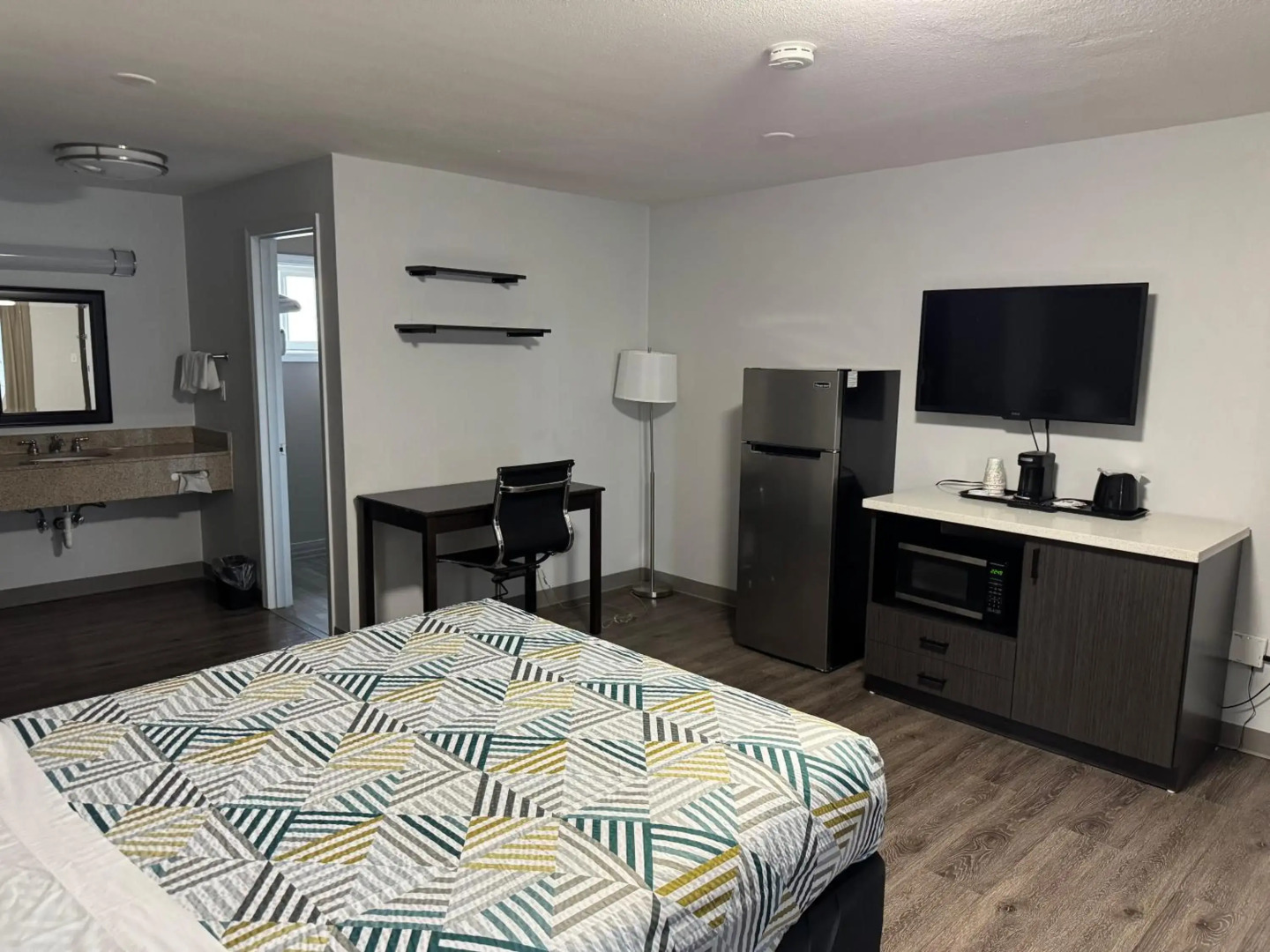 Econo Lodge Vancouver