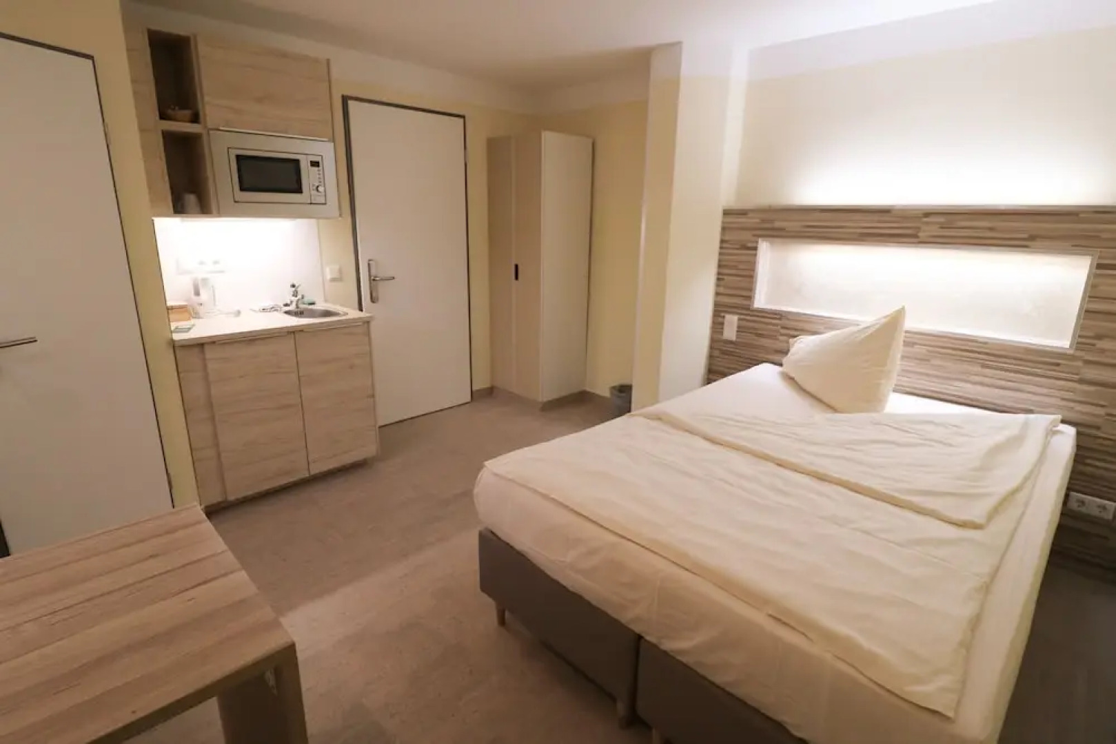 Petul Apart Hotel Ernestine