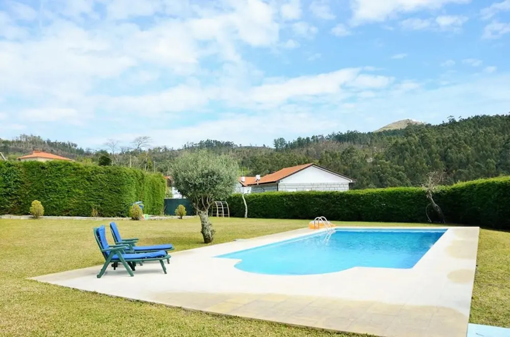 Villa With 3 Bedrooms in Marco de Canaveses, With Wonderful Mountain V