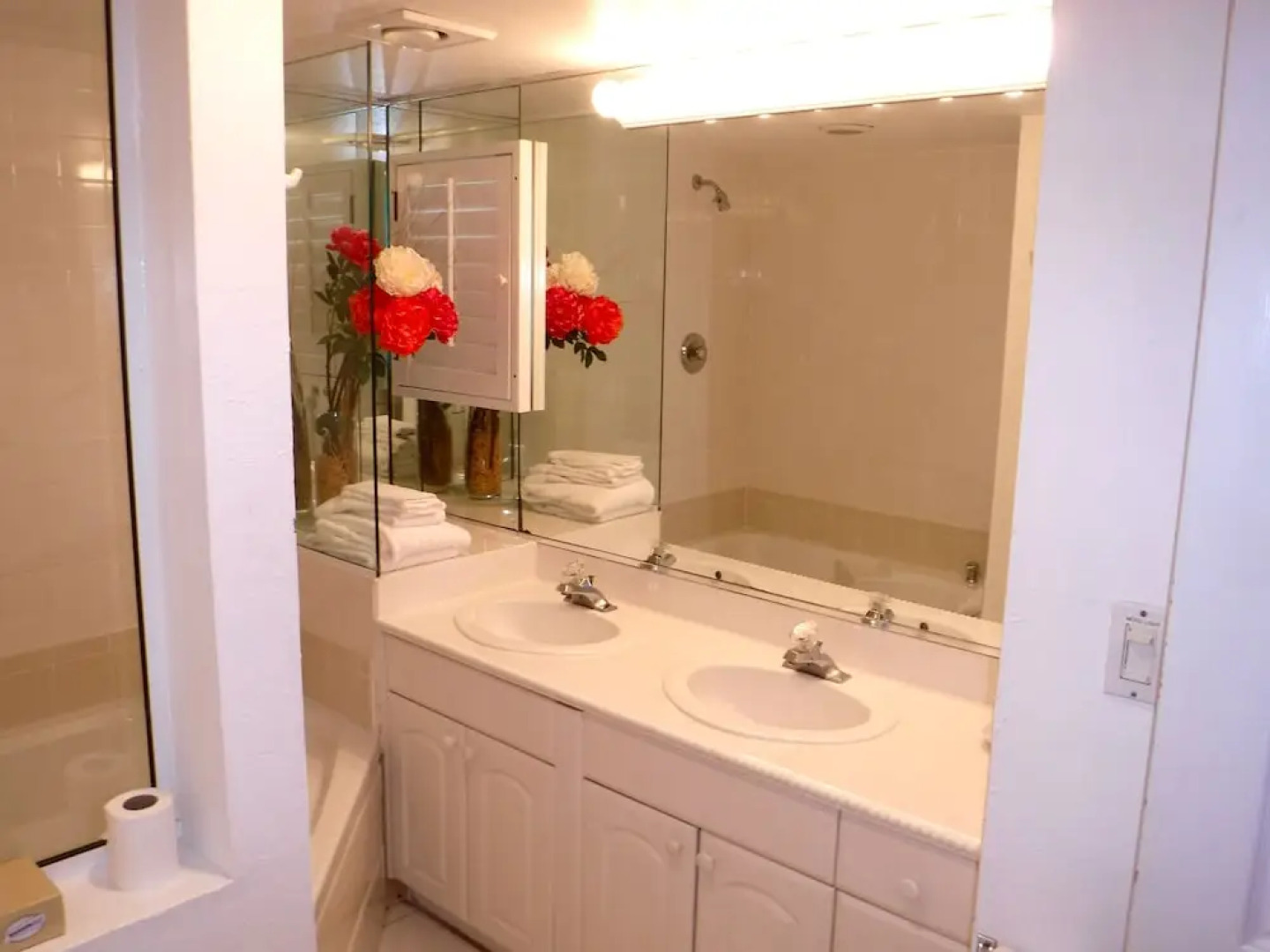 Waterside Inn on the Beach