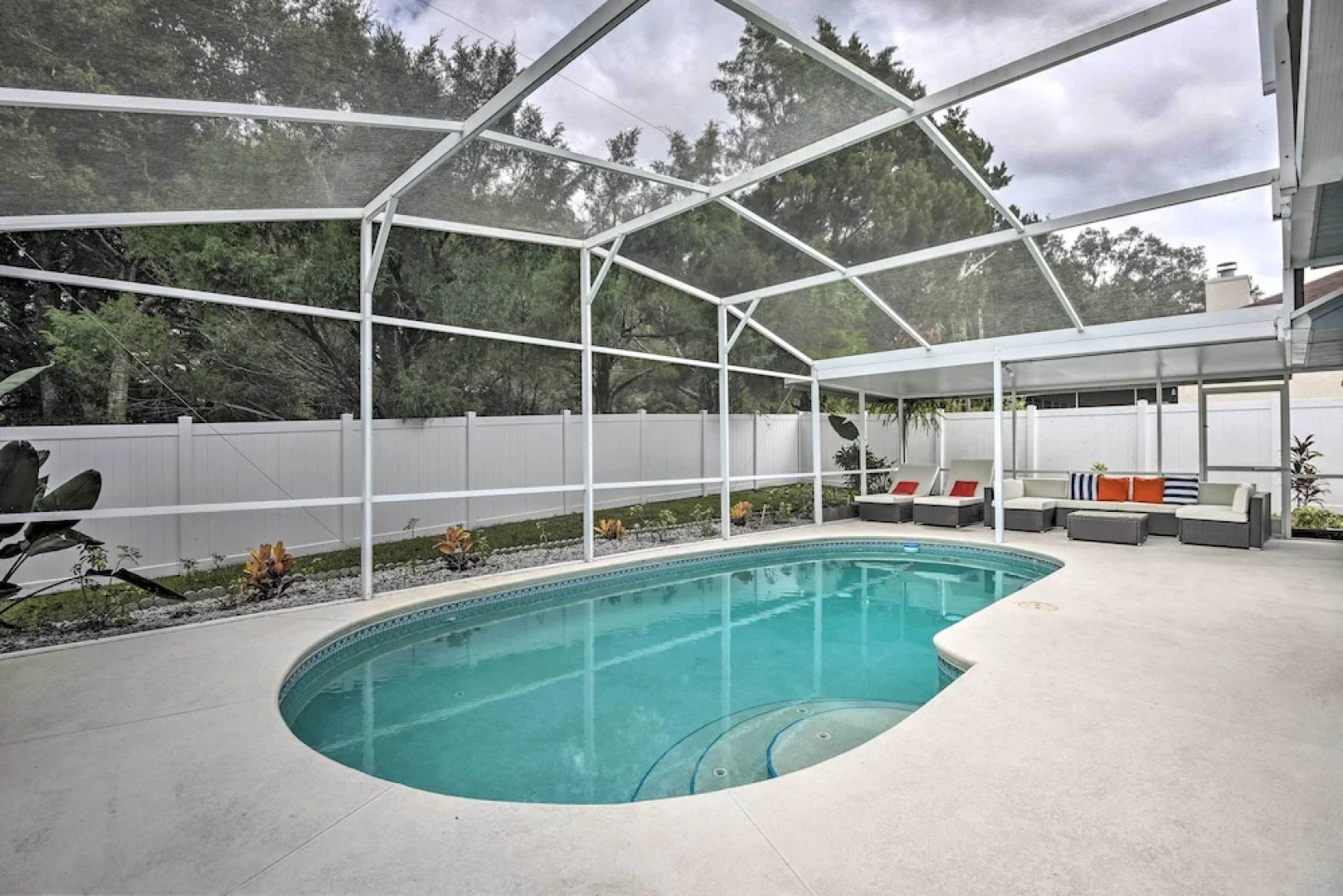 Apopka Single-story Home w/ Private Lanai + Pool!
