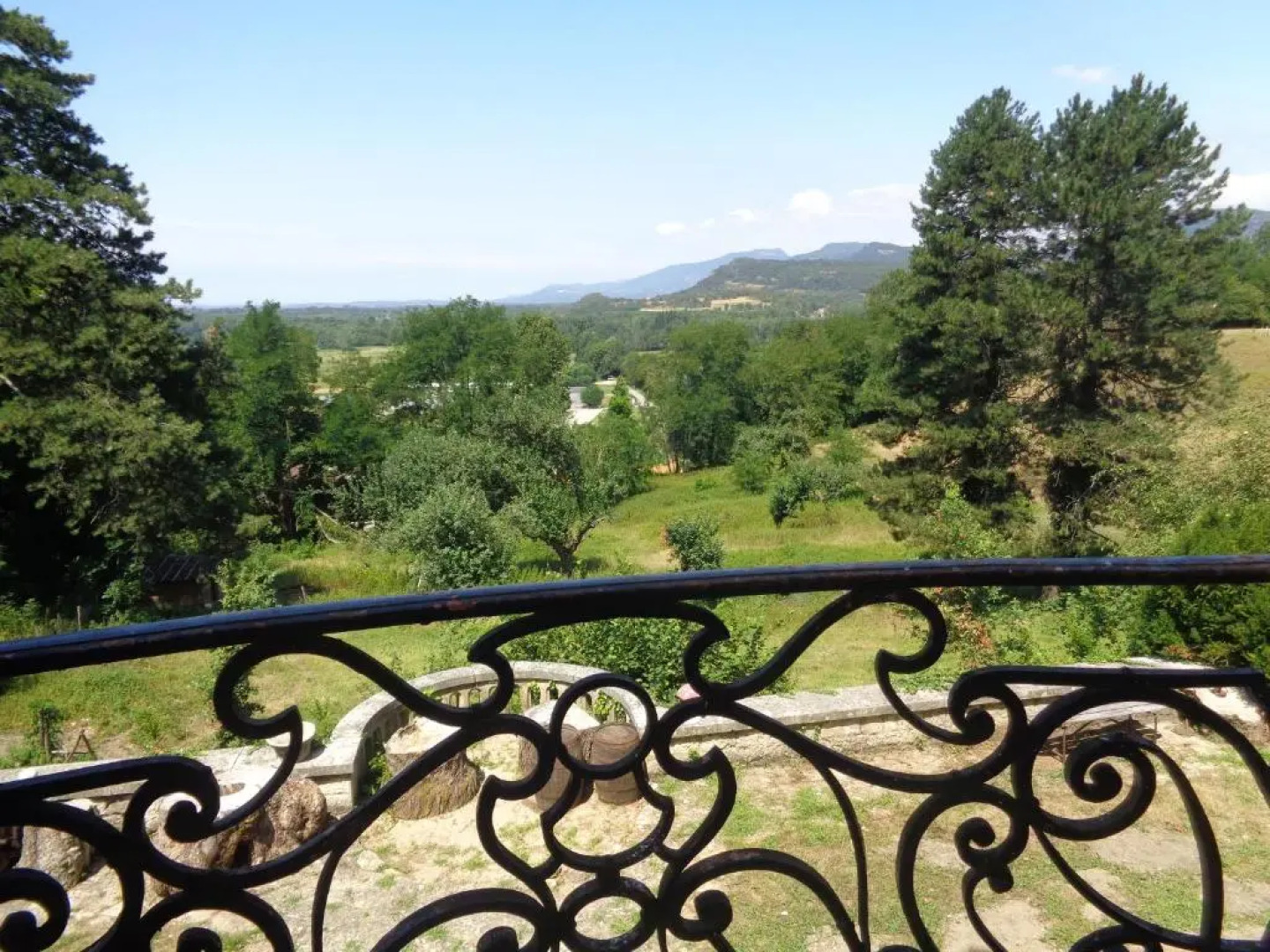 Chateau de Saint-Genix