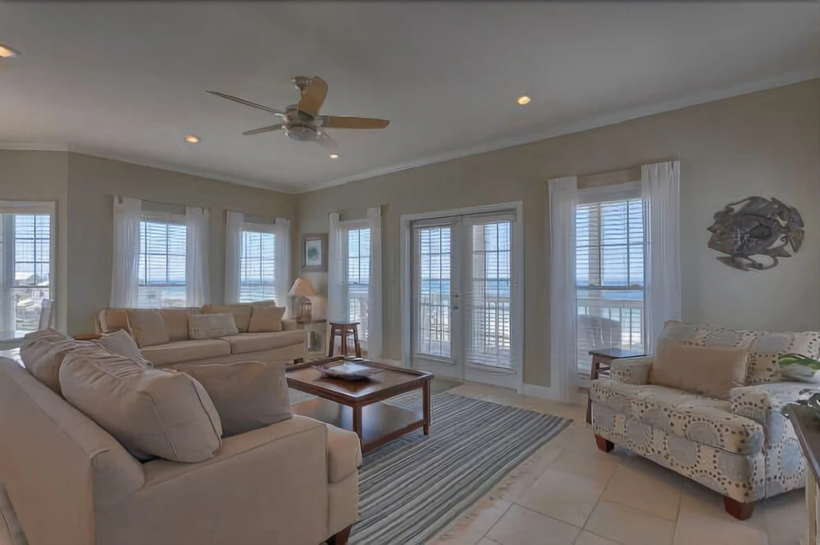 A Rendezvous, No Pets Allowed