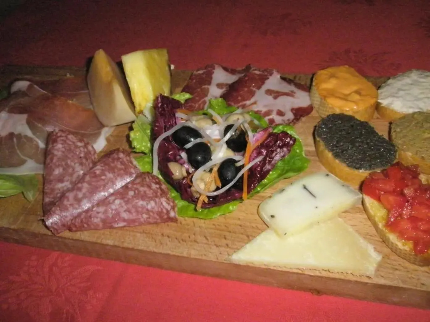 Albergo Ristorante Montecucco da Tobia