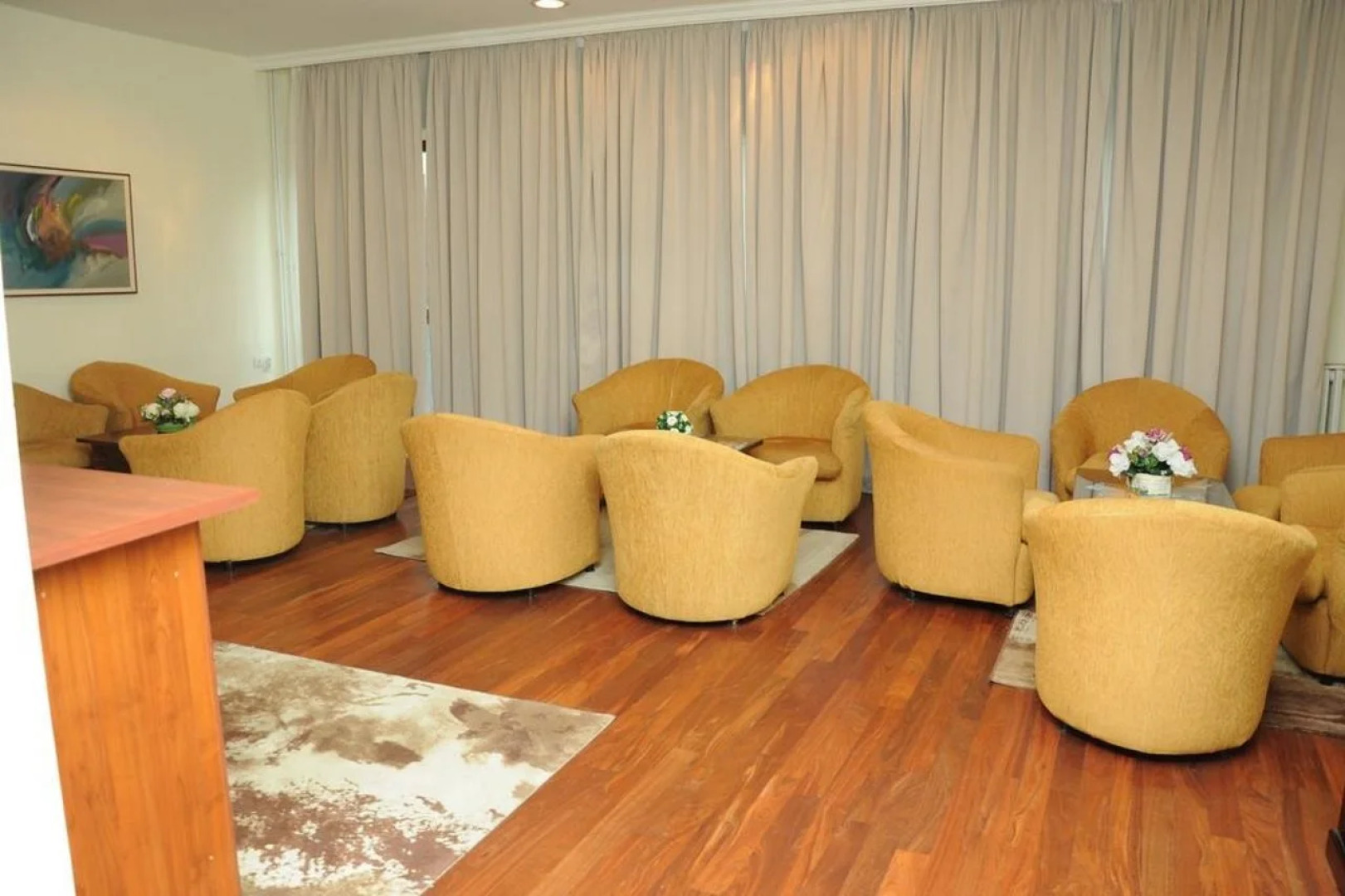 Epinal Hotel Shirok Sokak