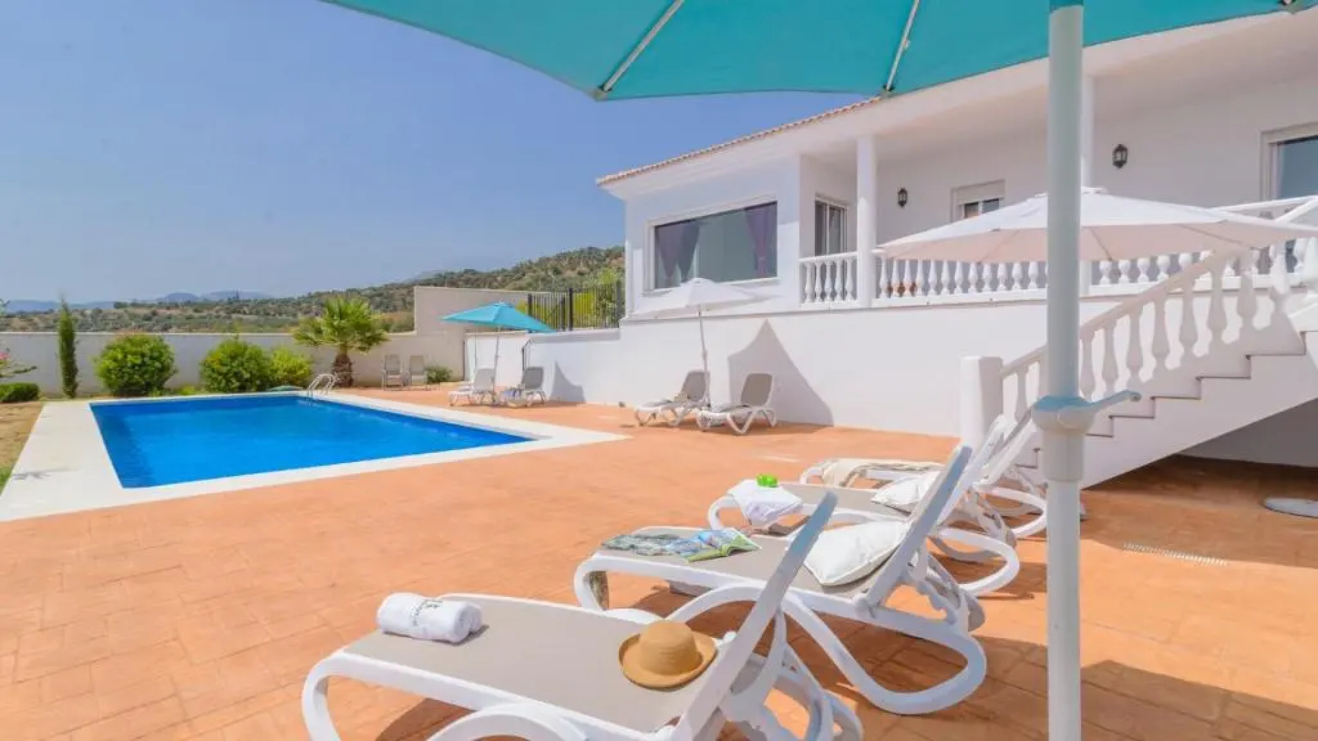 Villa Maria de Periana by Ruralidays