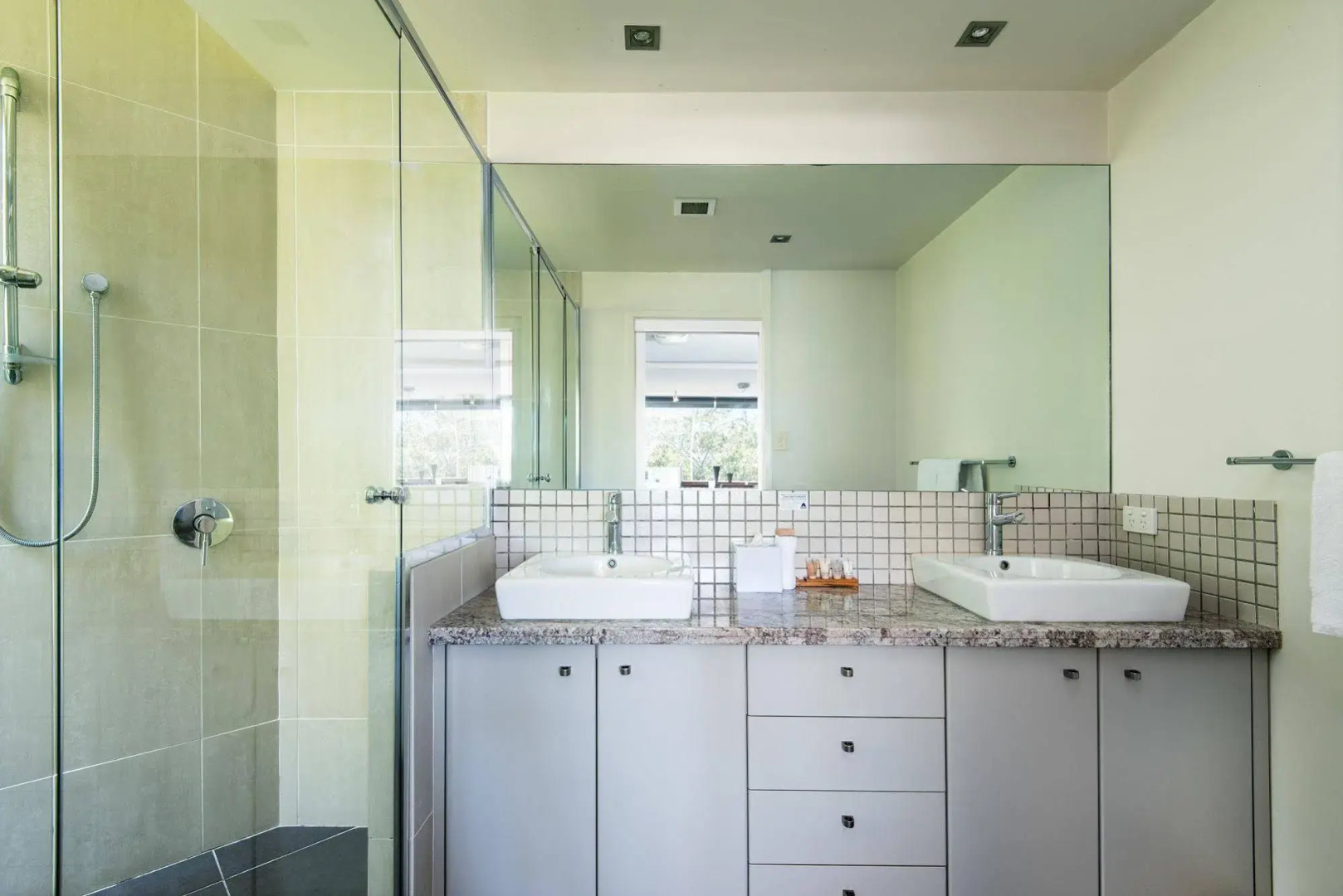 Picture Point Terraces