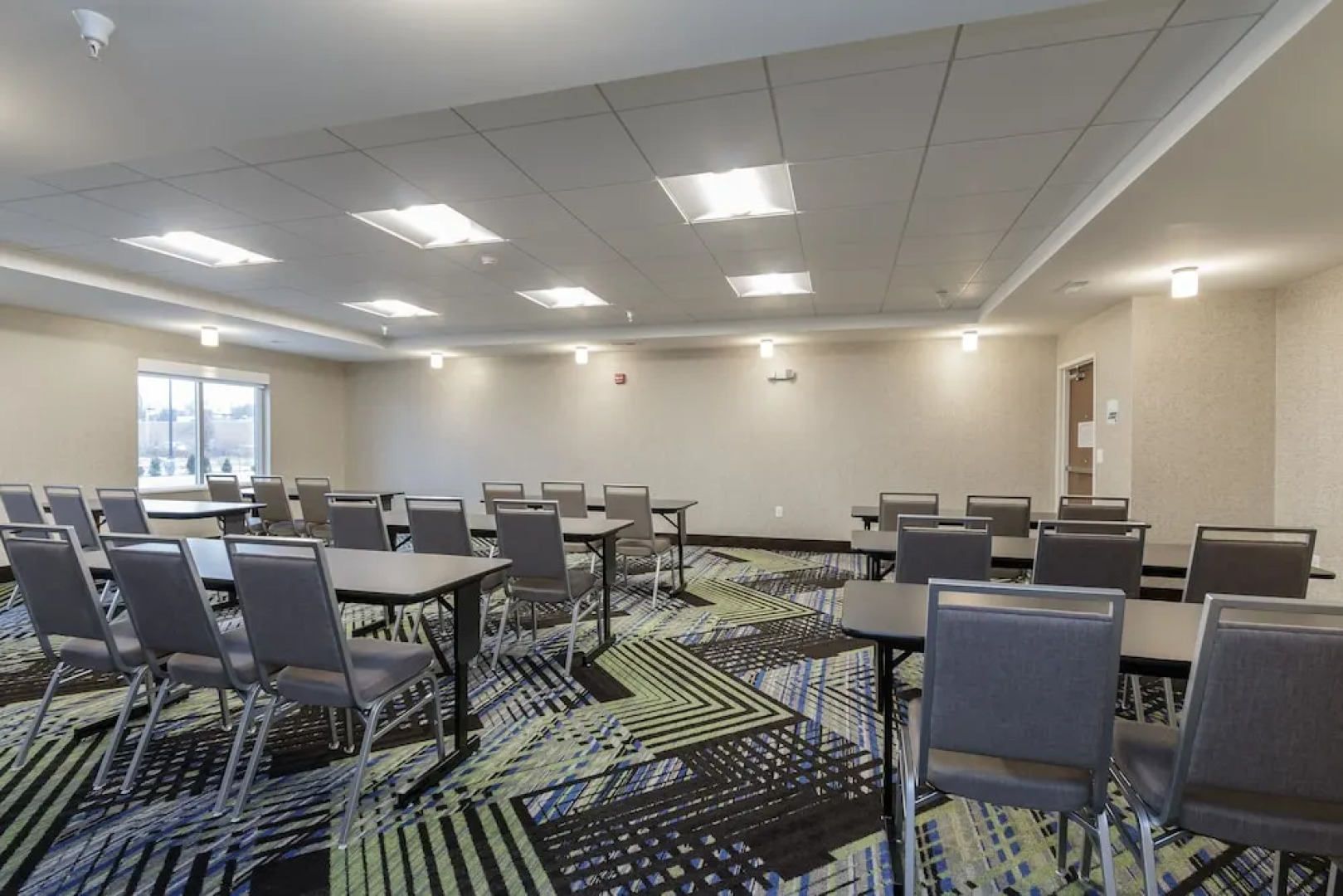 Holiday Inn Express & Suites South Bend South