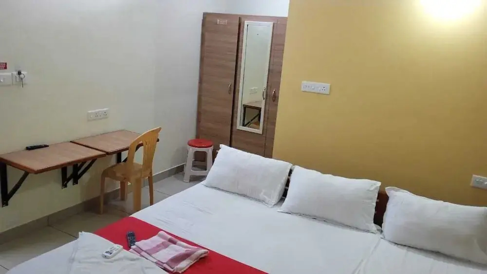Sethu Residenccy By OYO Rooms