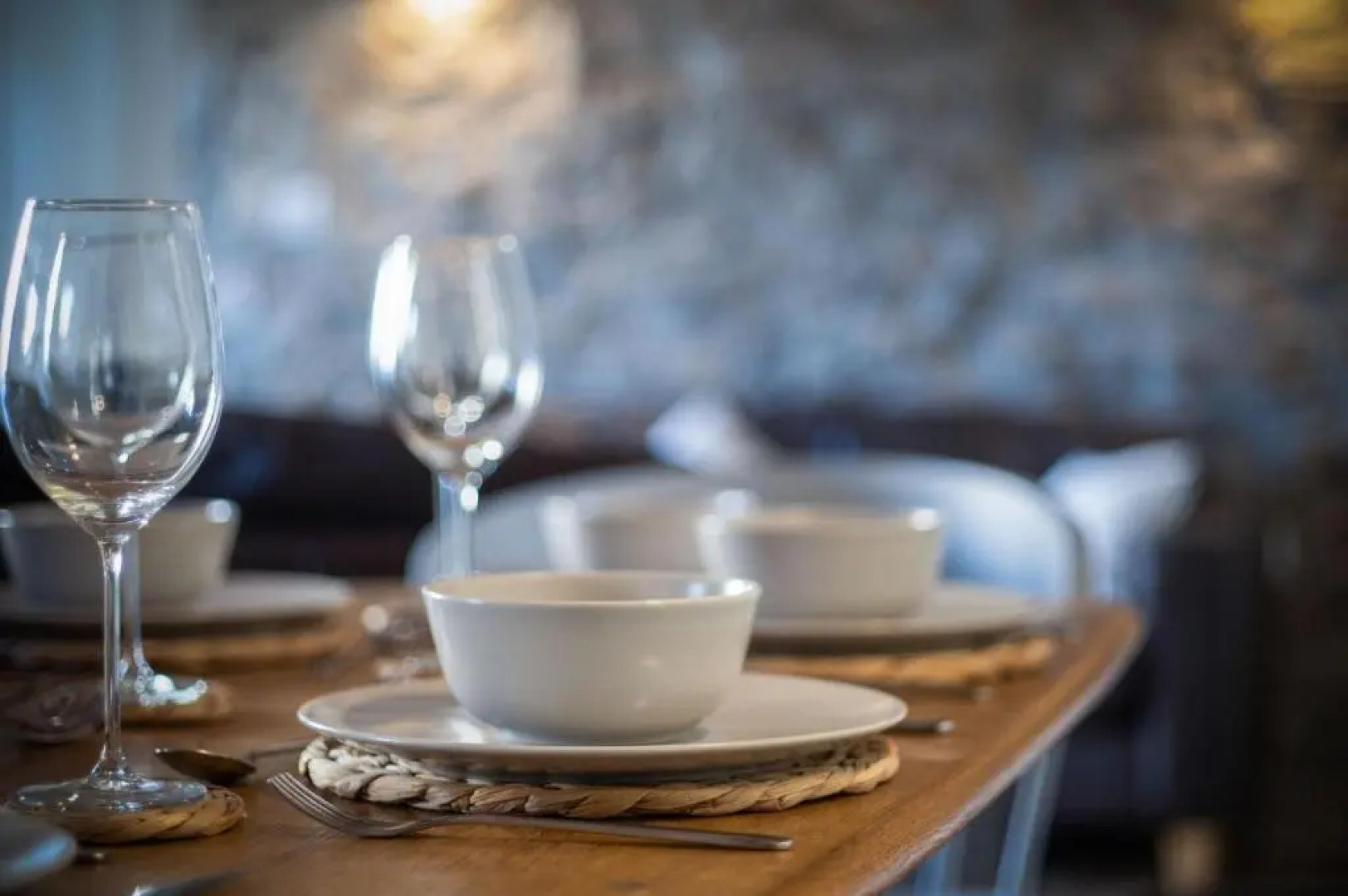 The Old Stables - 3 Bedroom Cottage - Angle