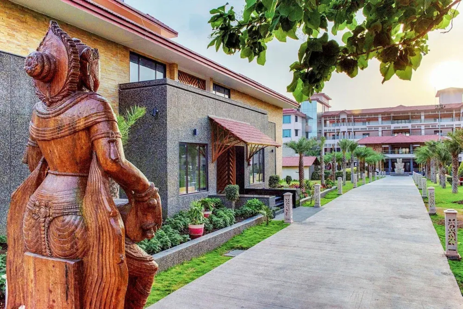 Crescent Spa And Resorts Indore