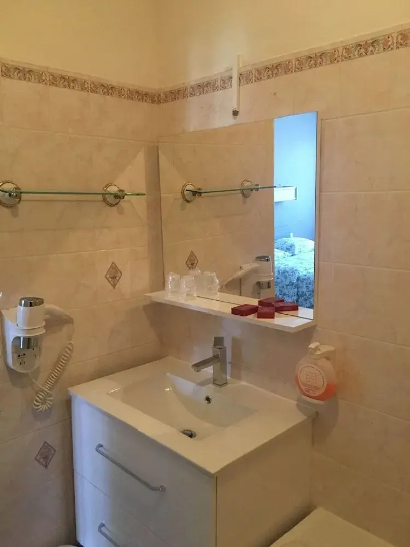 Hôtel Restaurant Le Commerce