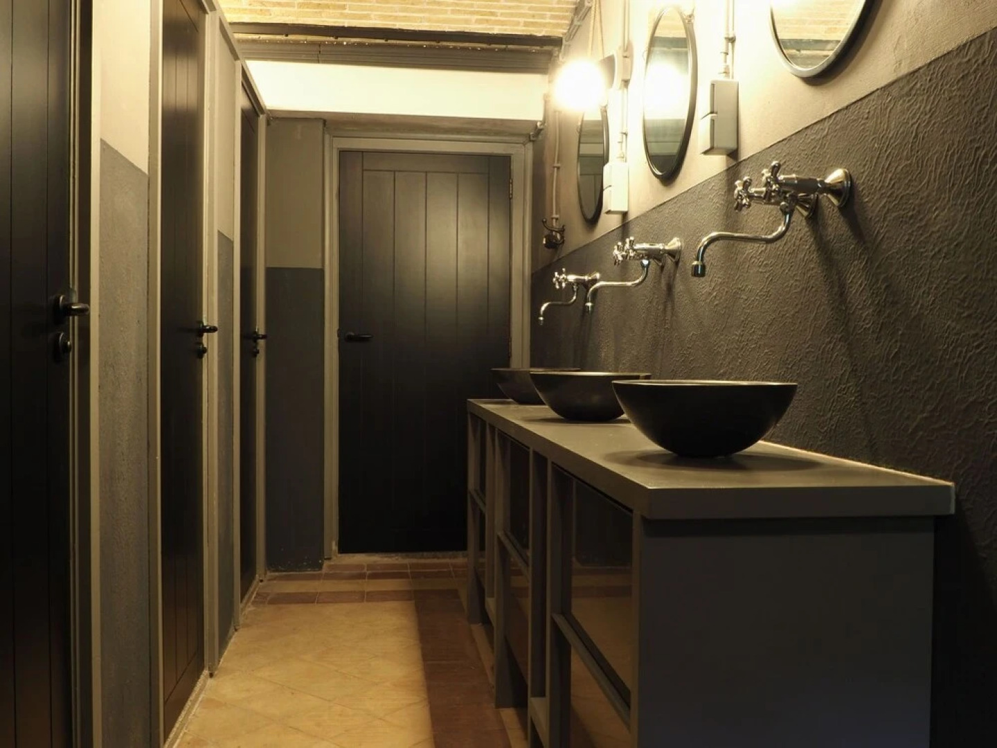 Unique Group Accommodation for up to 32 People in the Centre of Enkhuizen