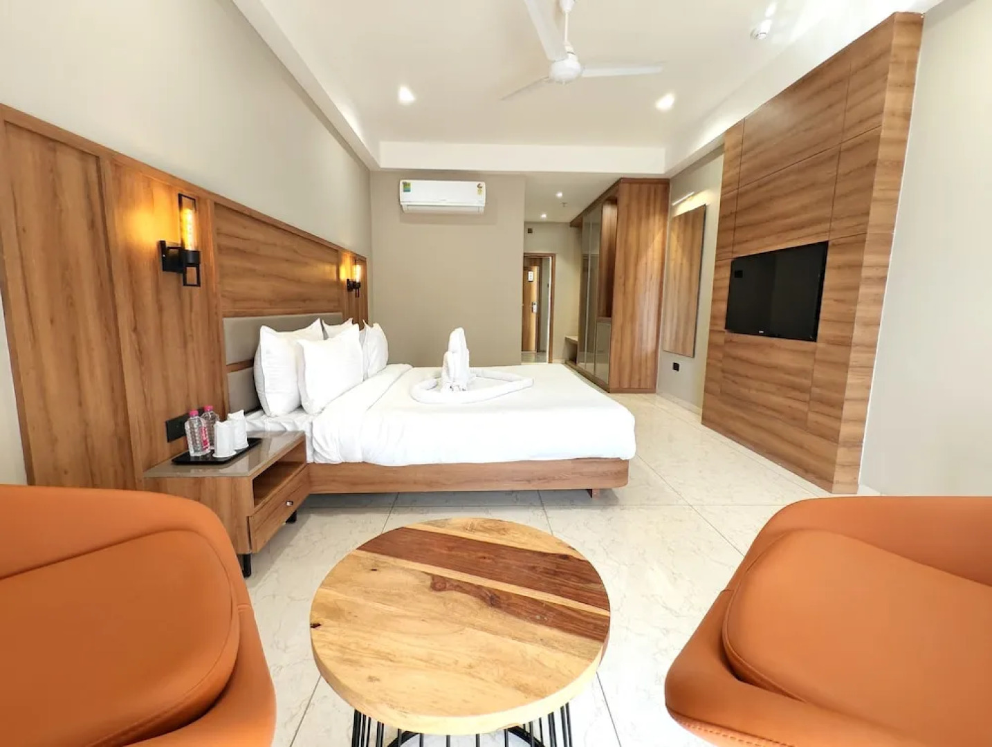 The Sky Imperial Hotel Kailash