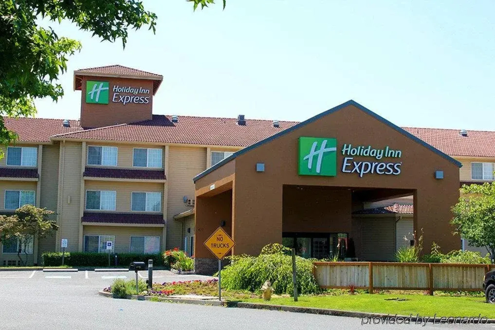 Comfort Inn & Suites-columbia Gorge West