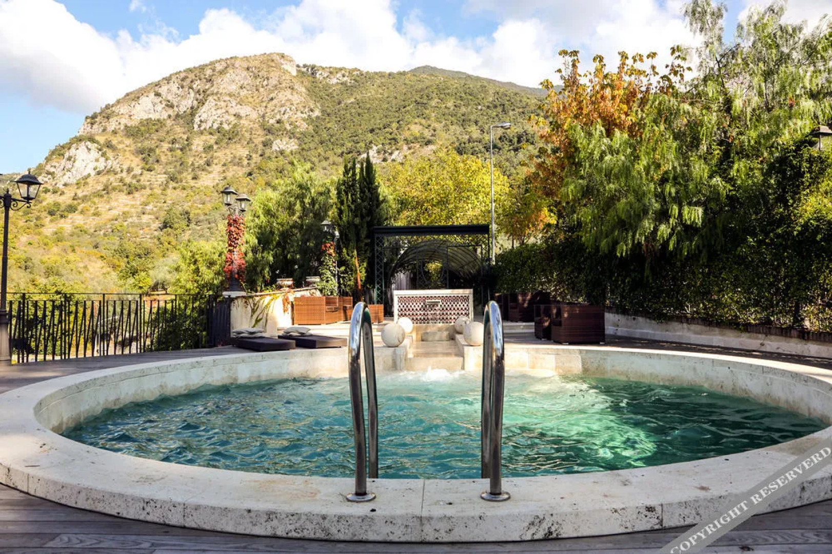 Villa Euchelia Resort