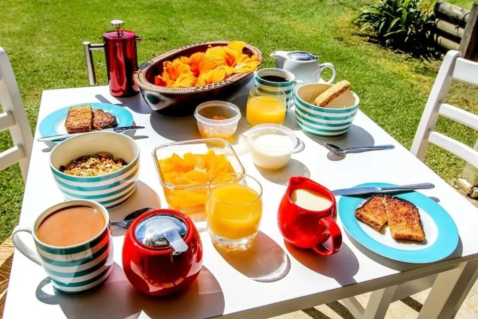 Genevieve's on Du Fresne