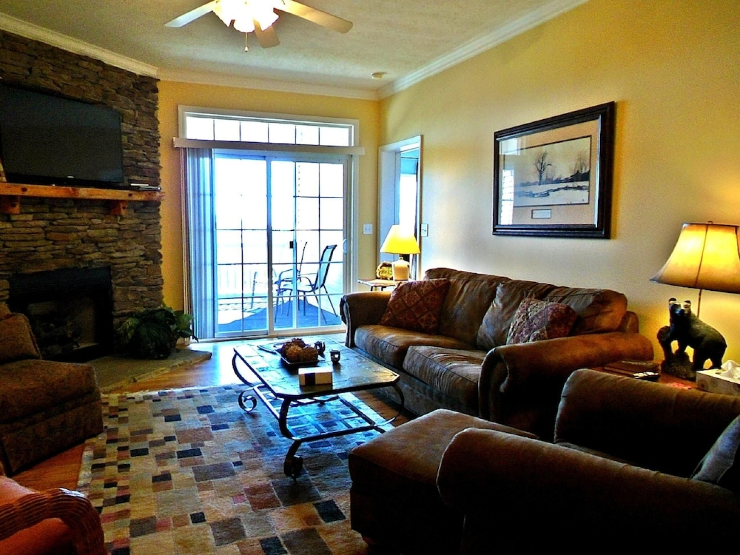 VCI - Klonteska Condominiums #A3