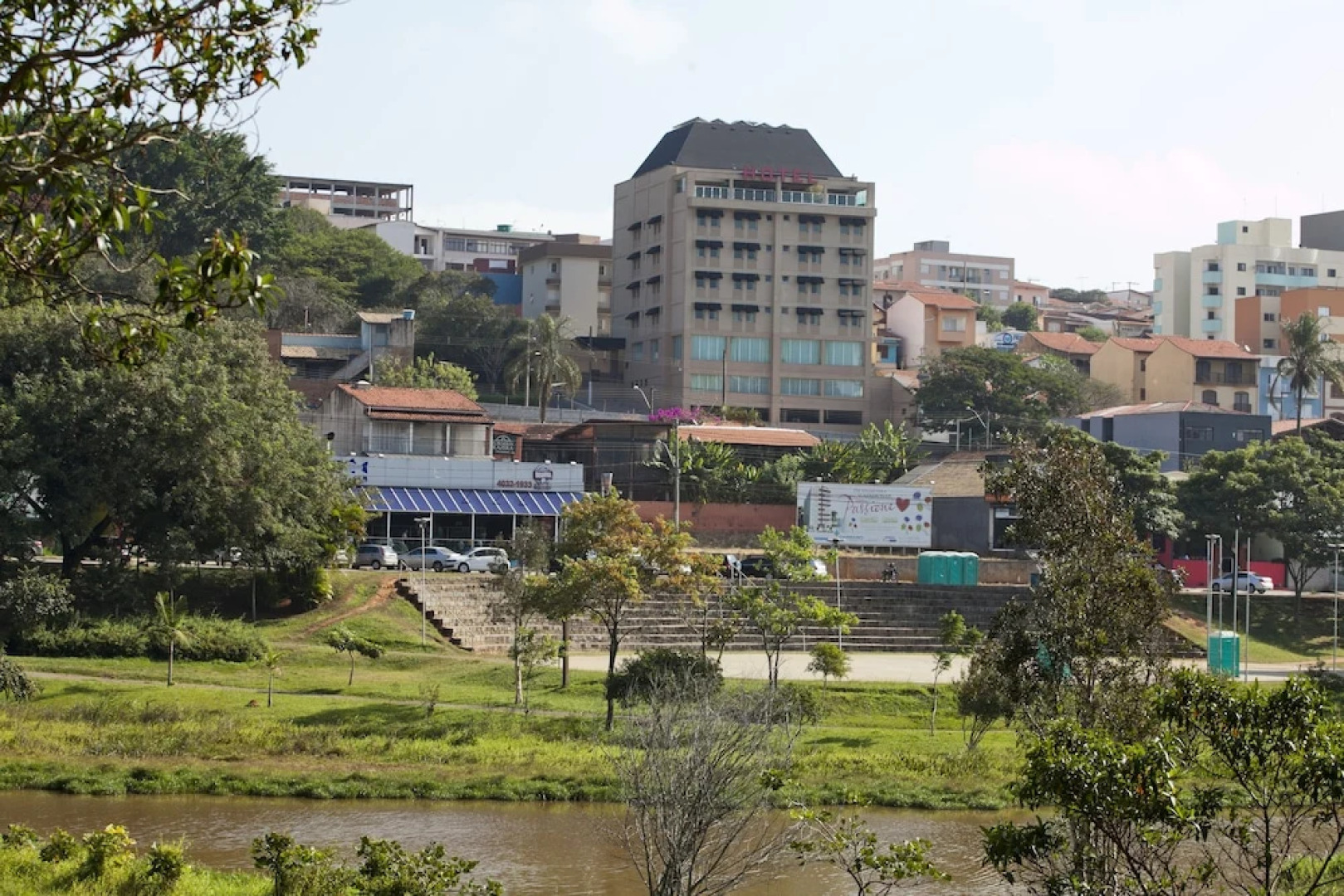 Prado Hotel Business