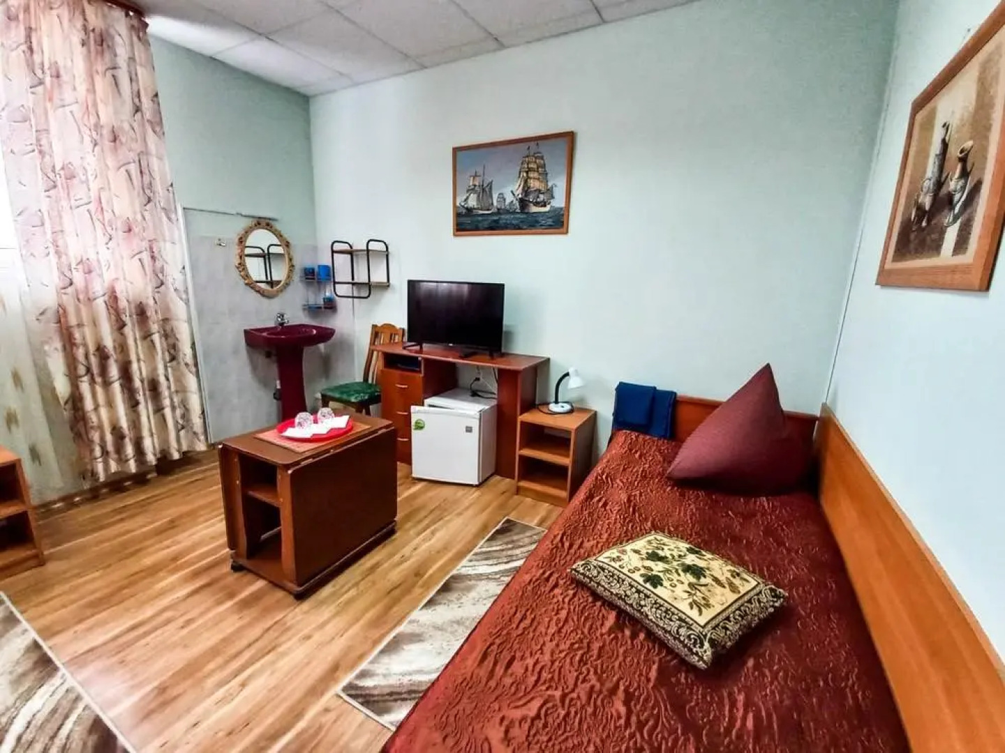 Отель Спектр