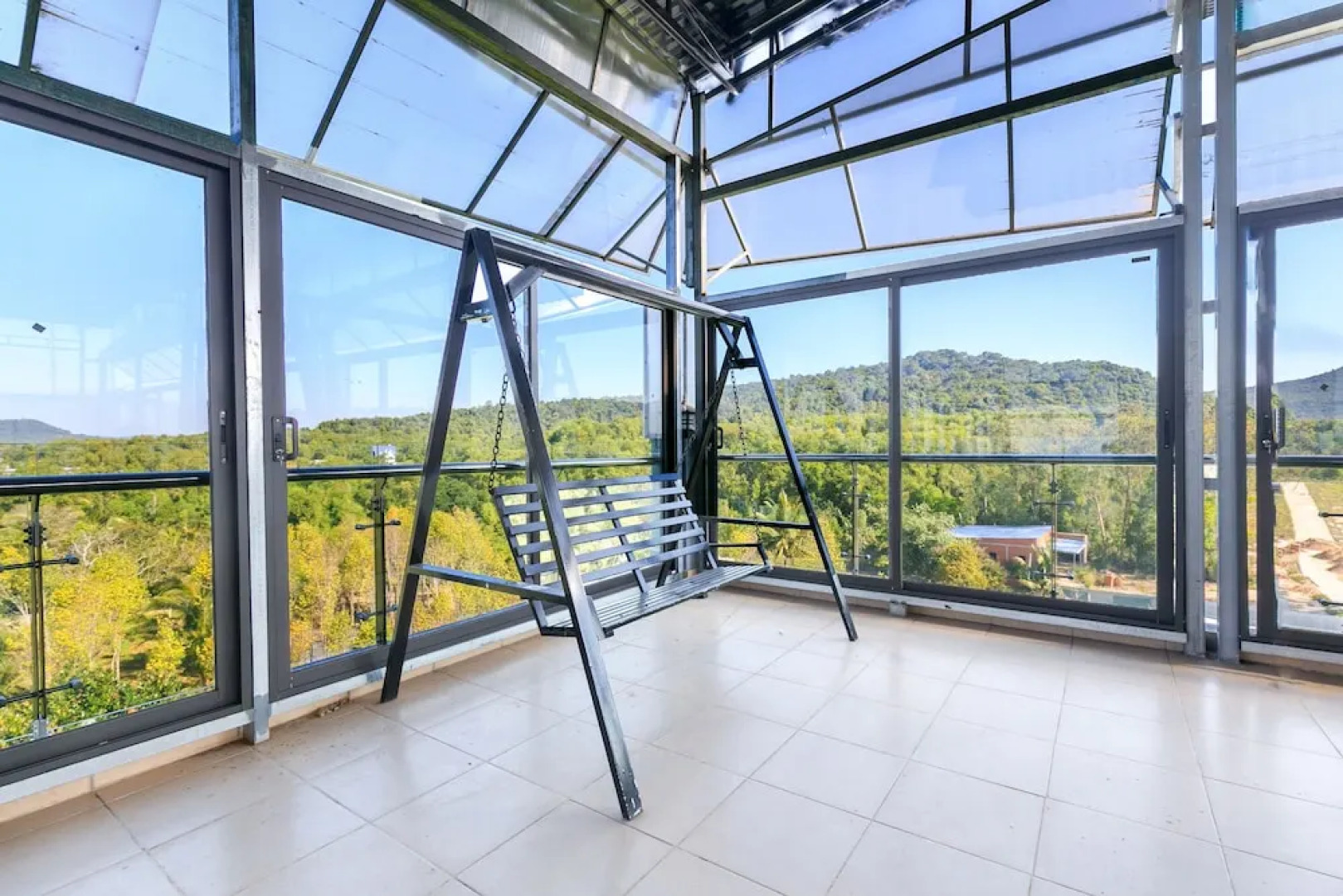 Oyo 719 Hotel Ruby Phu Quoc near Sos Medical Clinic Phu Quoc