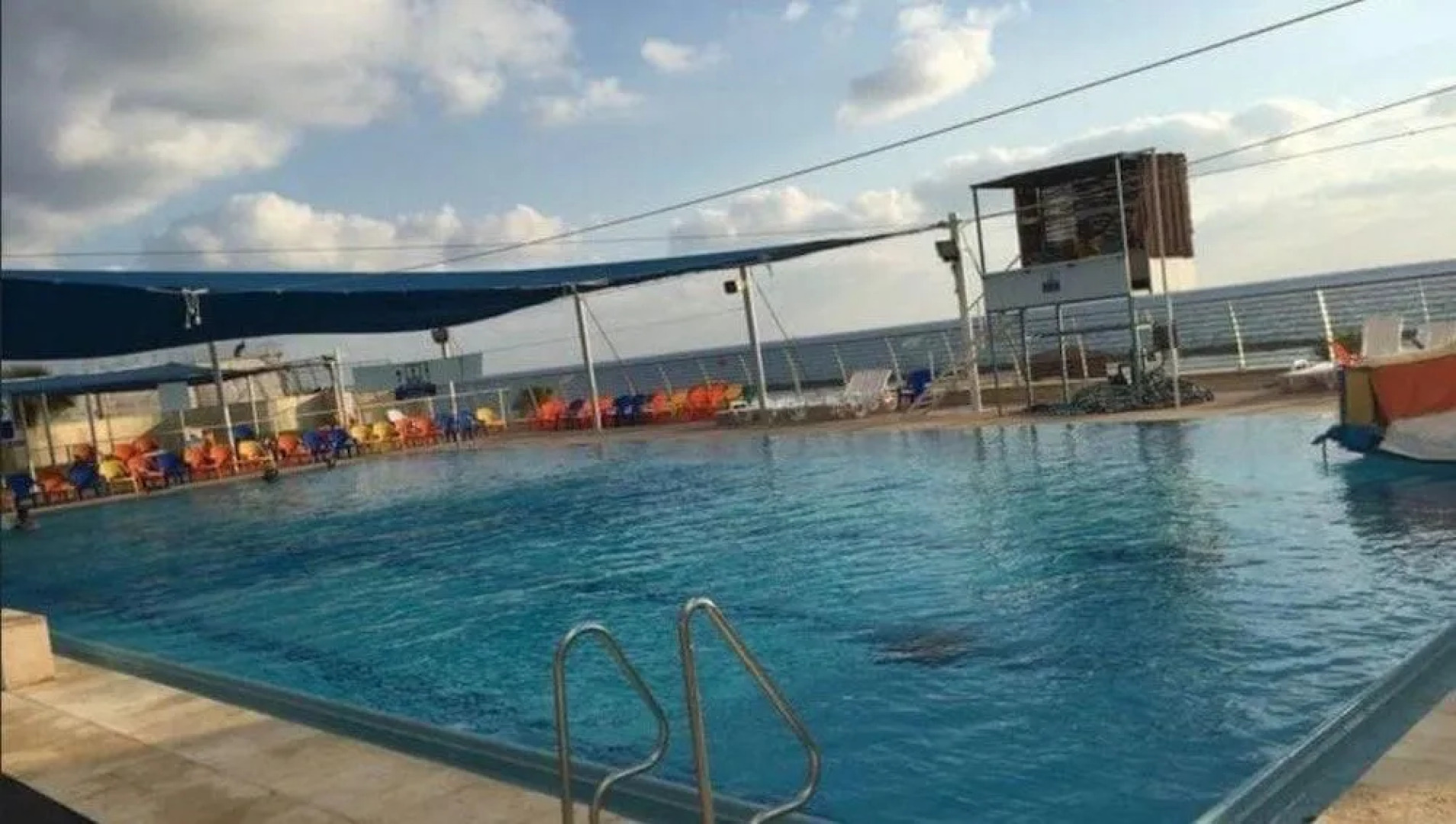 Luxurious Beach Apartment