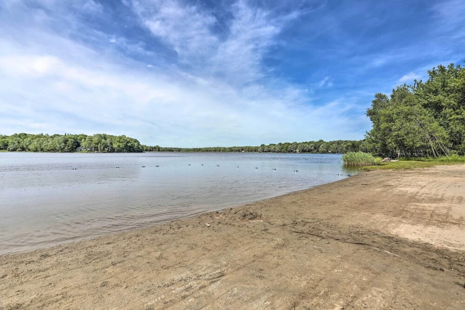 North Arrowhead Lake Cabin w/ Deck, Pets Welcome!