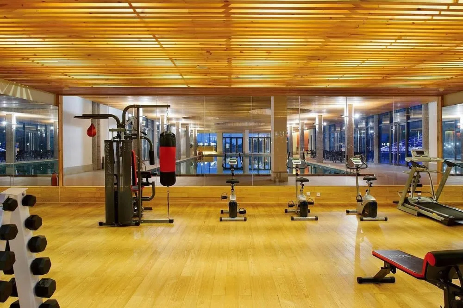 Bazhou MingTang Sun Moon Lake Hot Spring Hotel