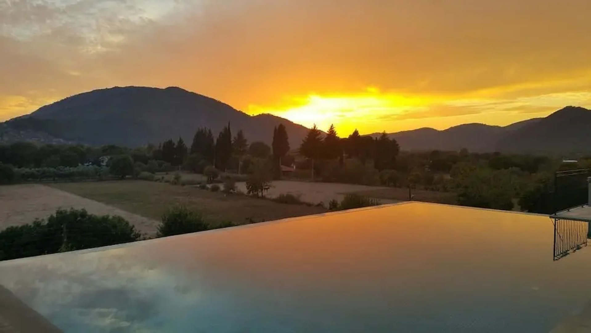 Villa Kaya Peace 4 Bedroom