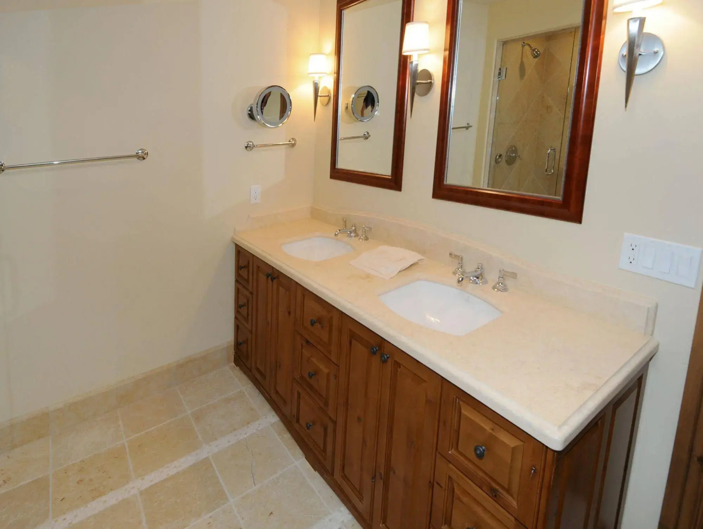 Walk To Slopes Vail And Lionshead By Berkshire Hathaway